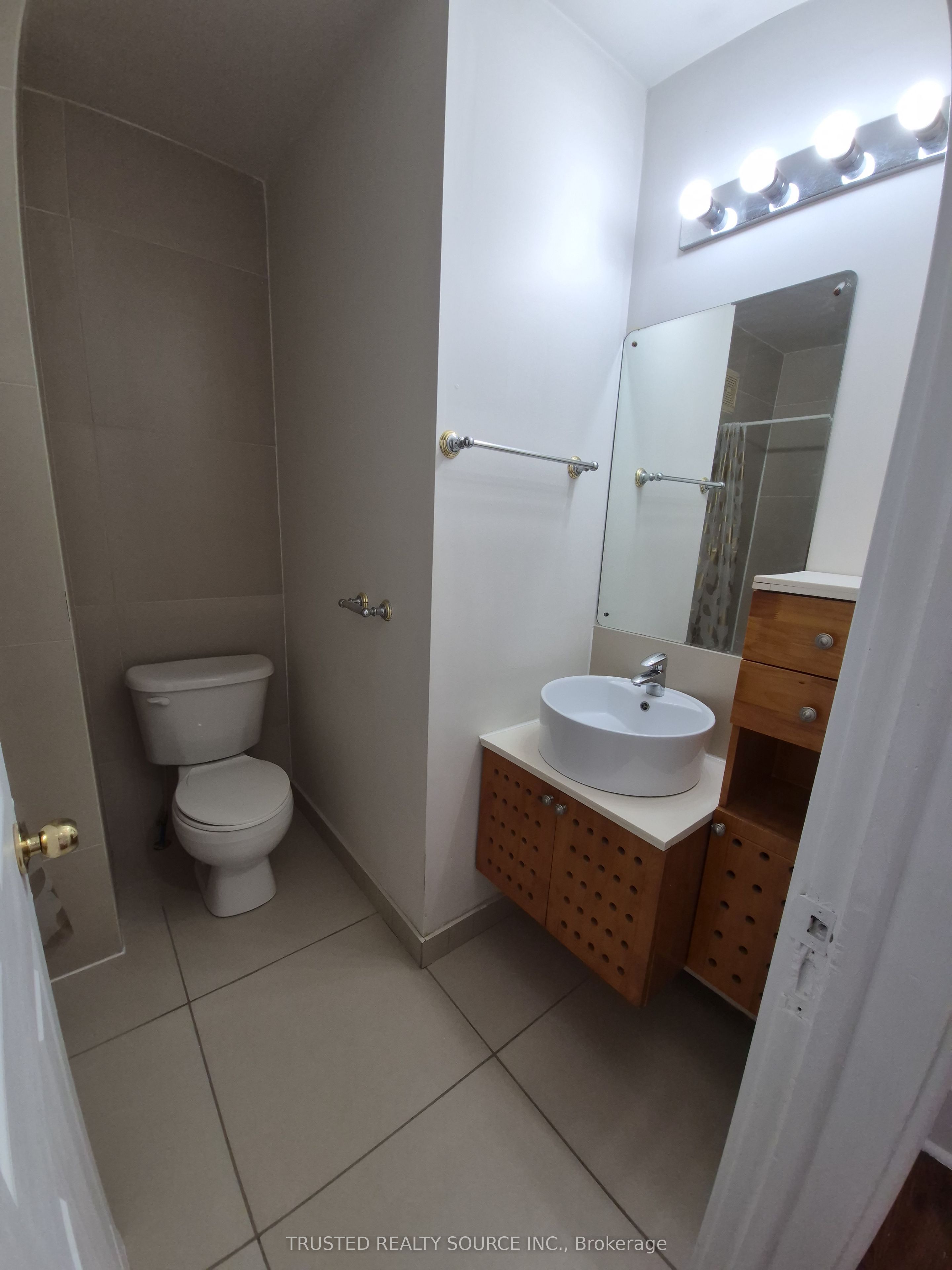 1614 Ontario Street #4 Property Photo 10