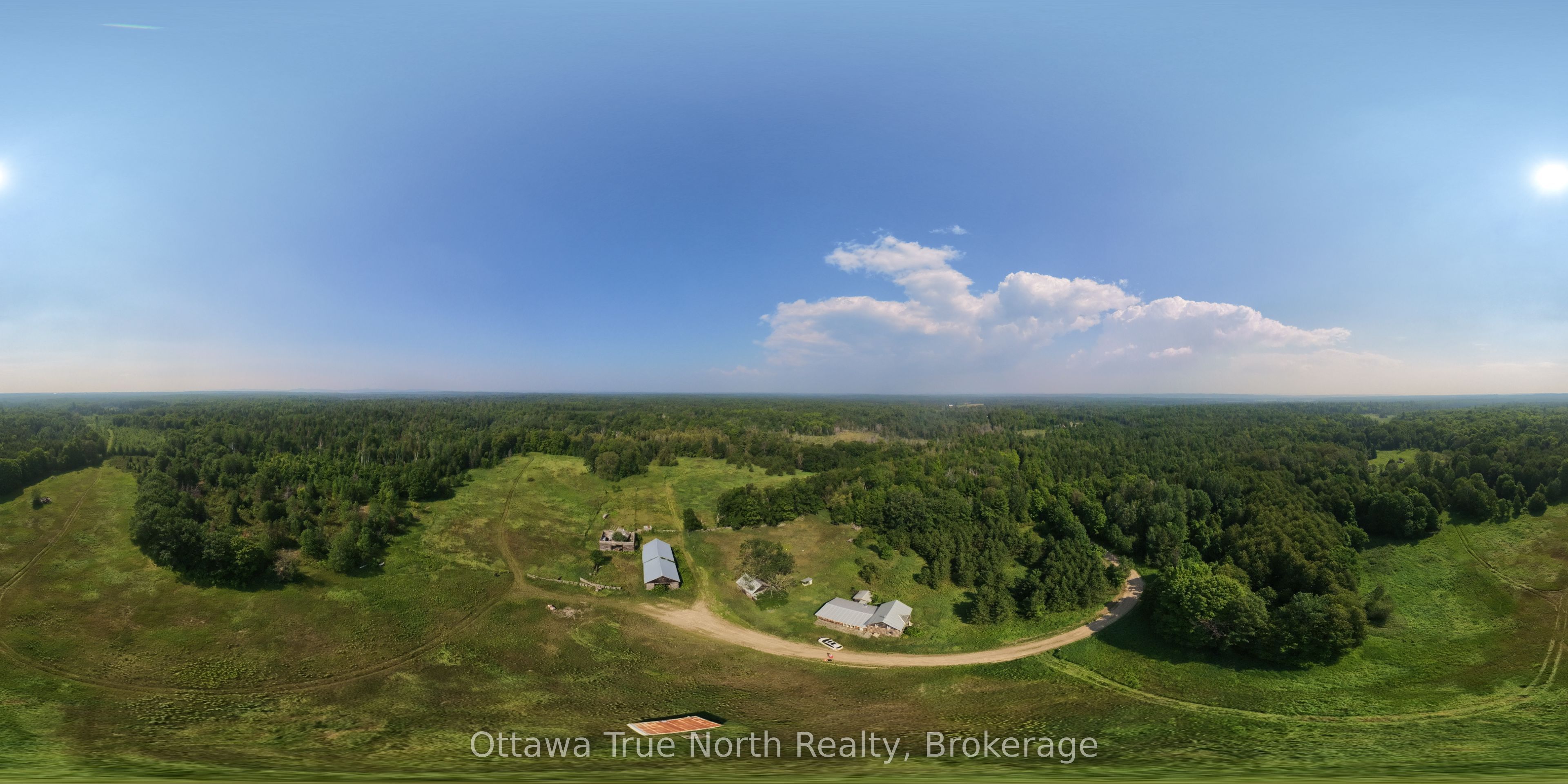 652 Wren Road Property Photo 5