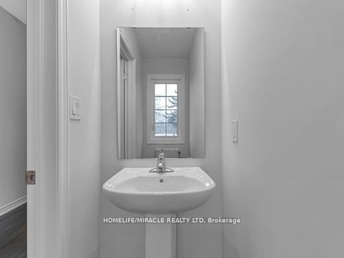 32 Vickers Road Property Photo 6