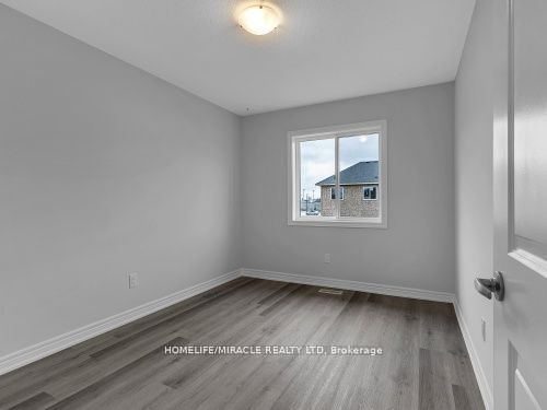 32 Vickers Road Property Photo 19