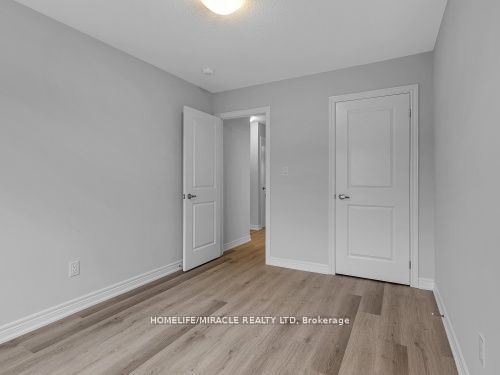 32 Vickers Road Property Photo 20