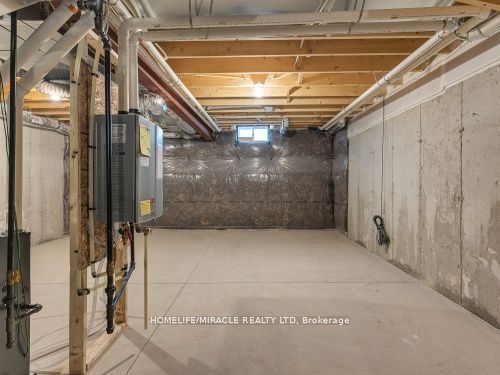 32 Vickers Road Property Photo 27