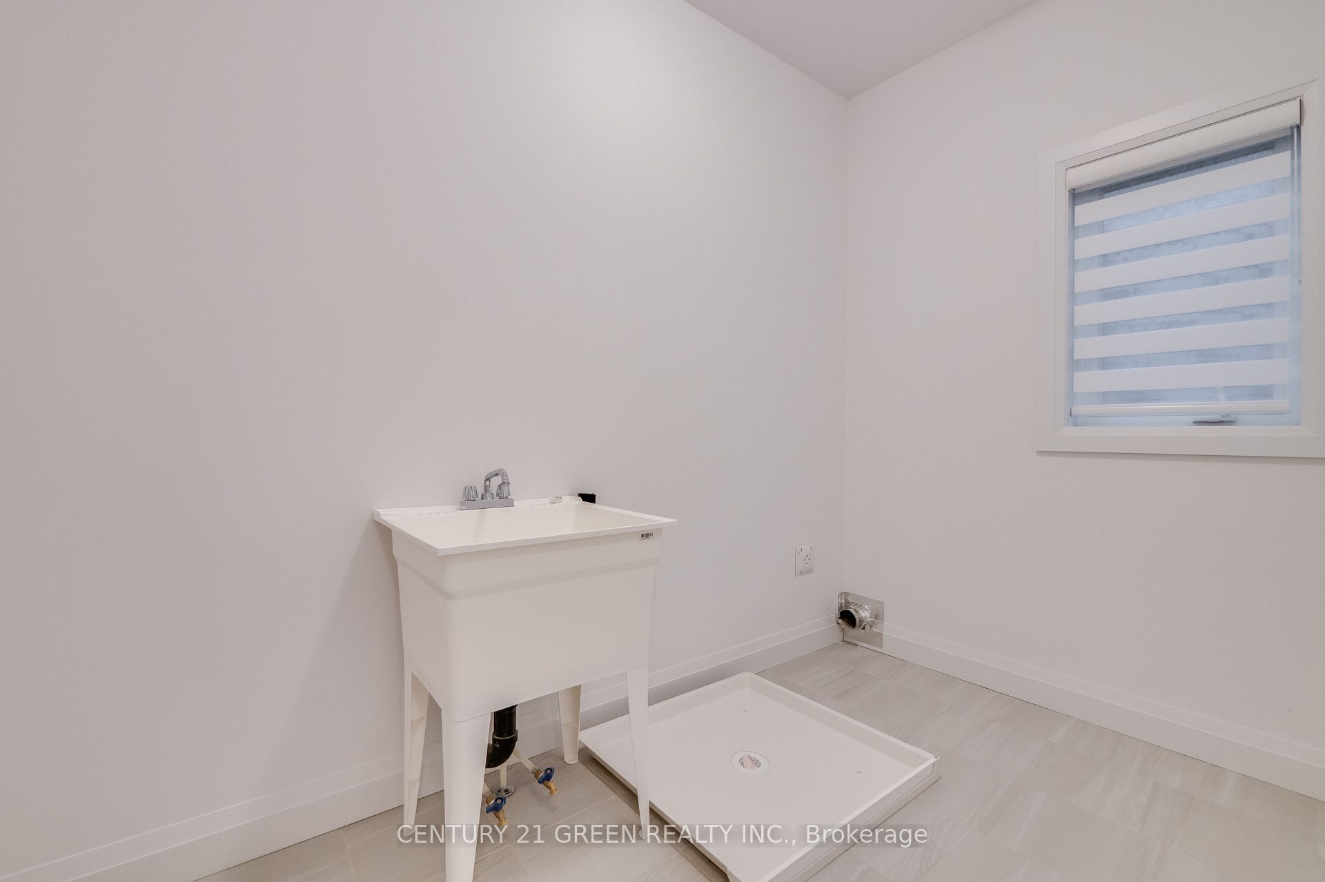 14 Holder Drive Property Photo 31