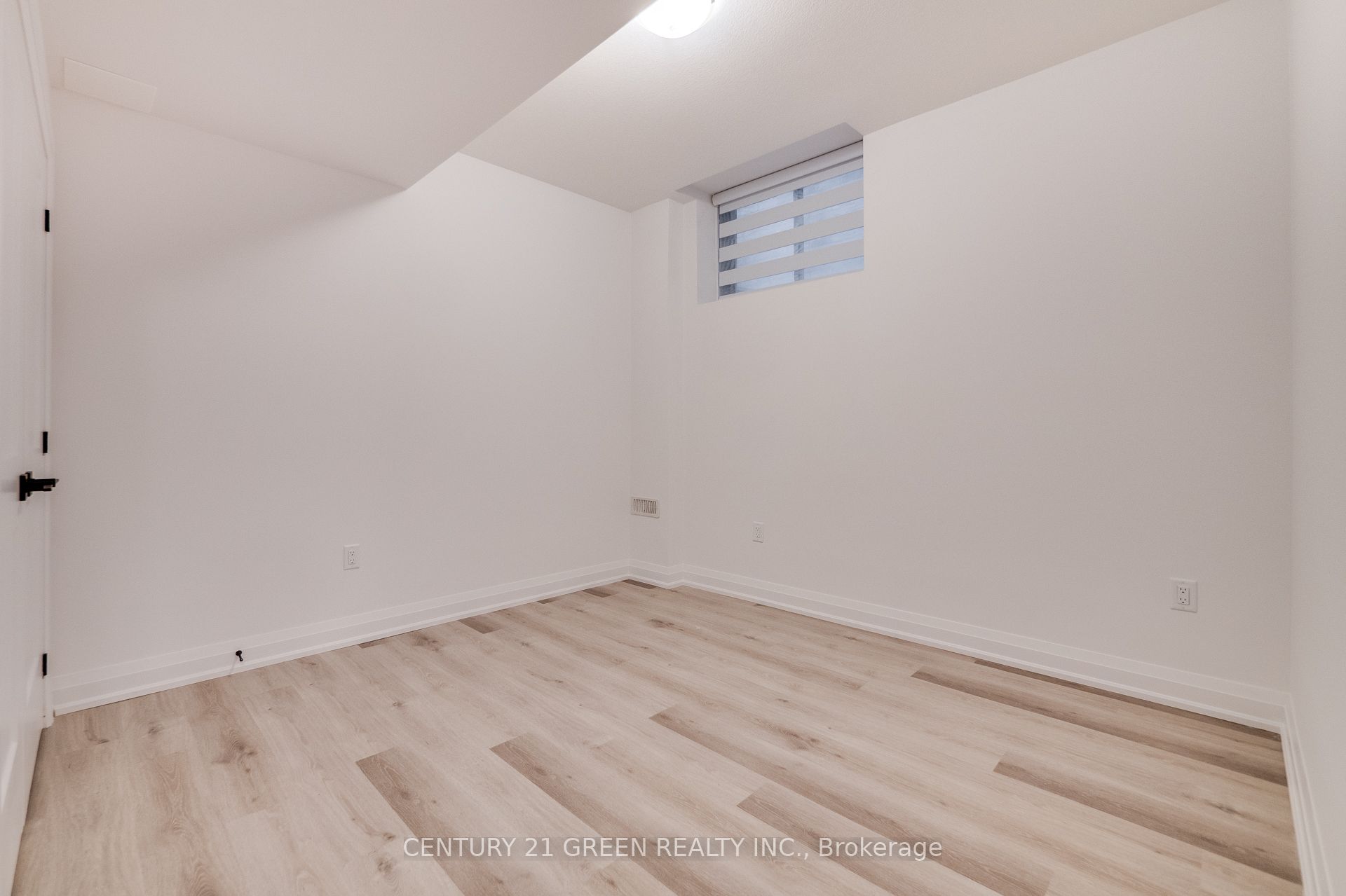 14 Holder Drive Property Photo 35