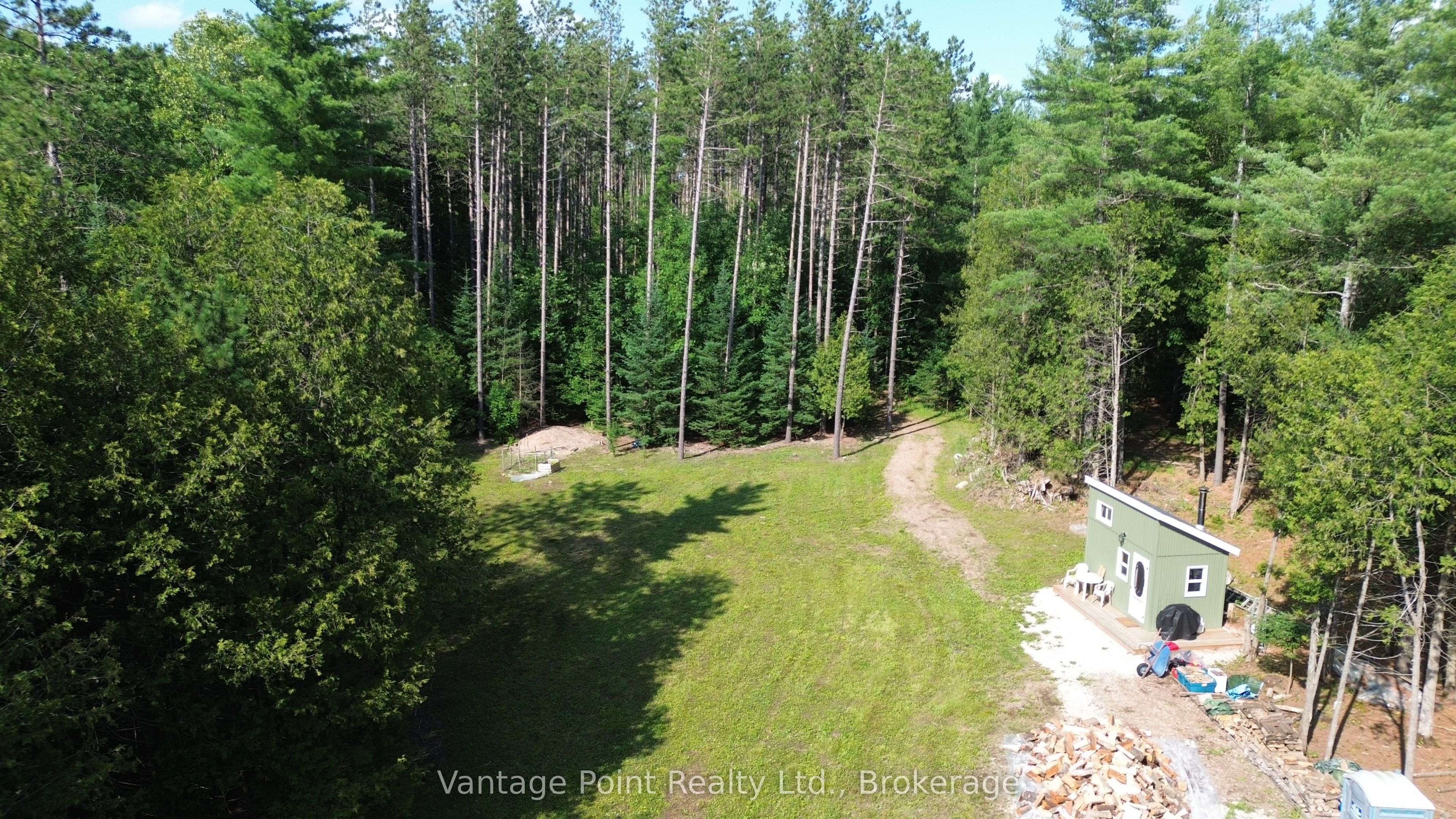 796331 East Back Line Property Photo 4