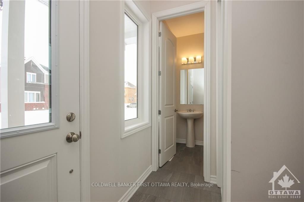 72 Focality Crescent Property Photo 3