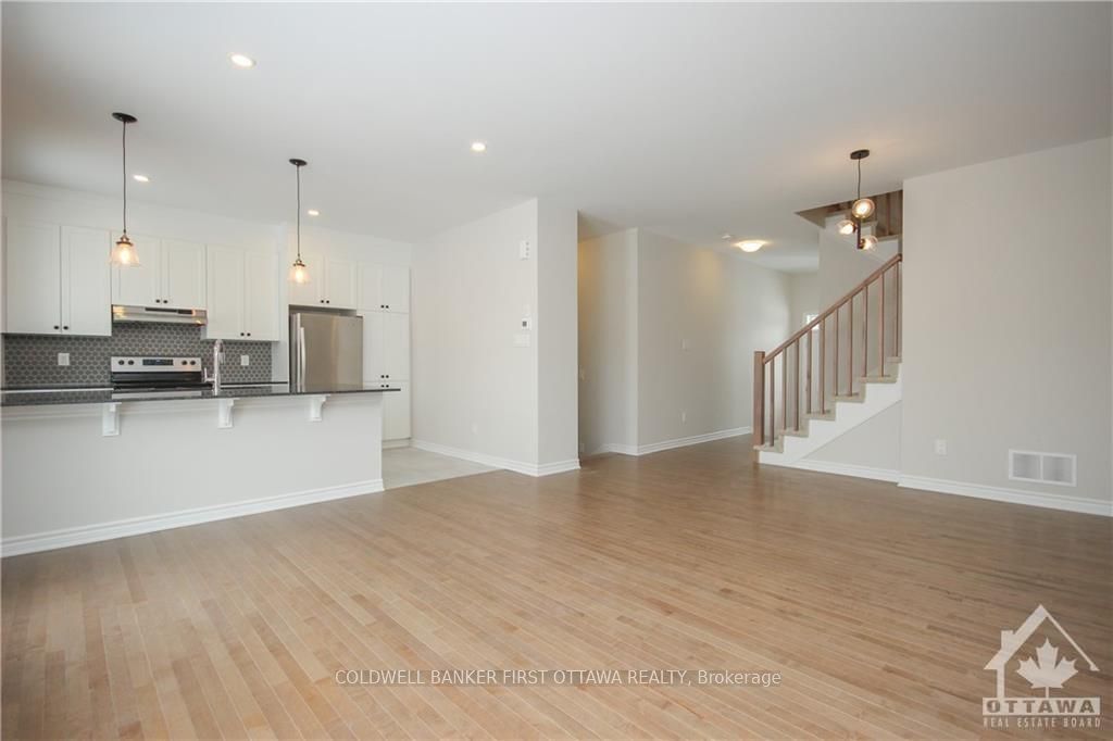 72 Focality Crescent Property Photo 9