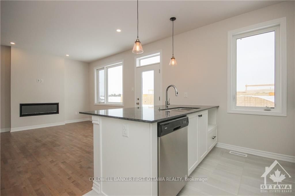 72 Focality Crescent Property Photo 12