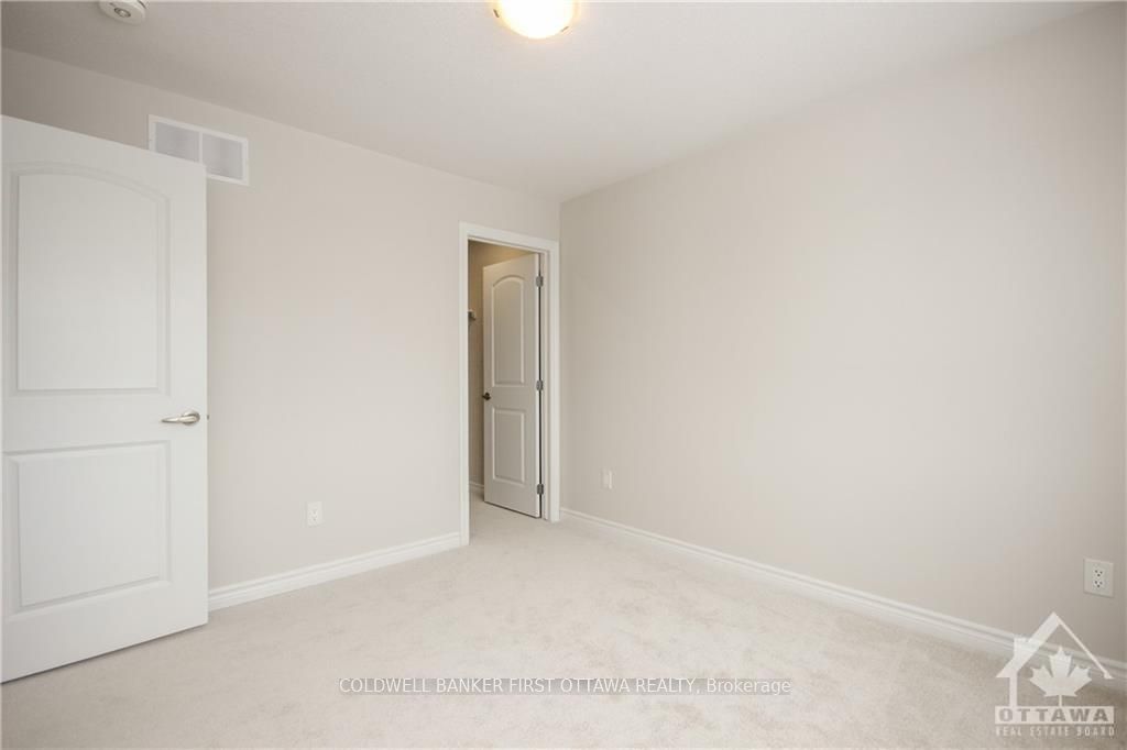 72 Focality Crescent Property Photo 24