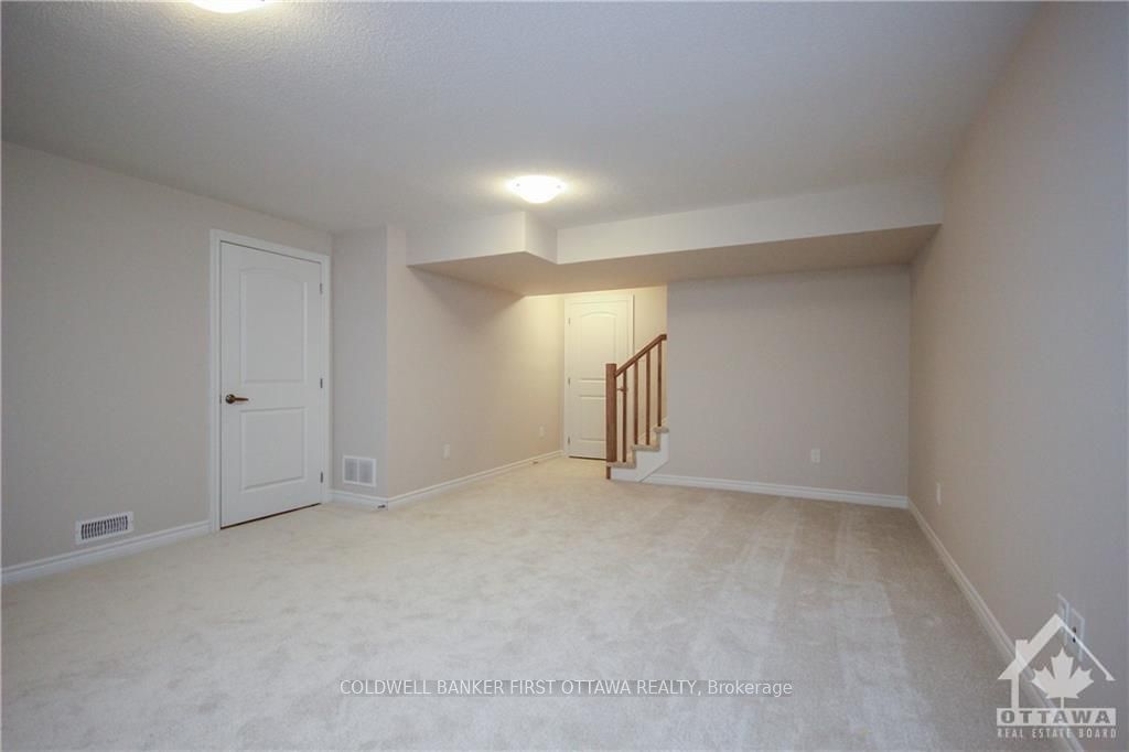 72 Focality Crescent Property Photo 28