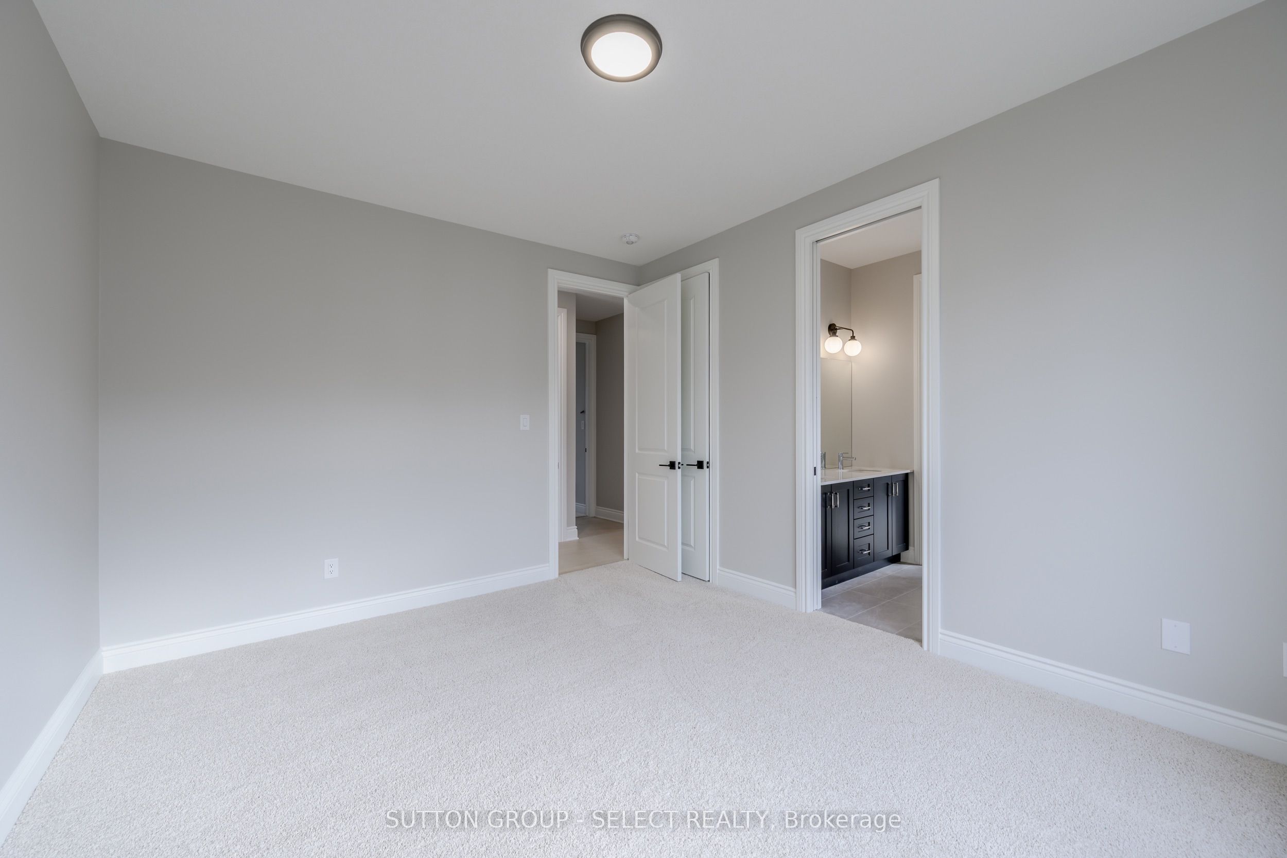 2835 Sheffield Place 7 Property Photo 24