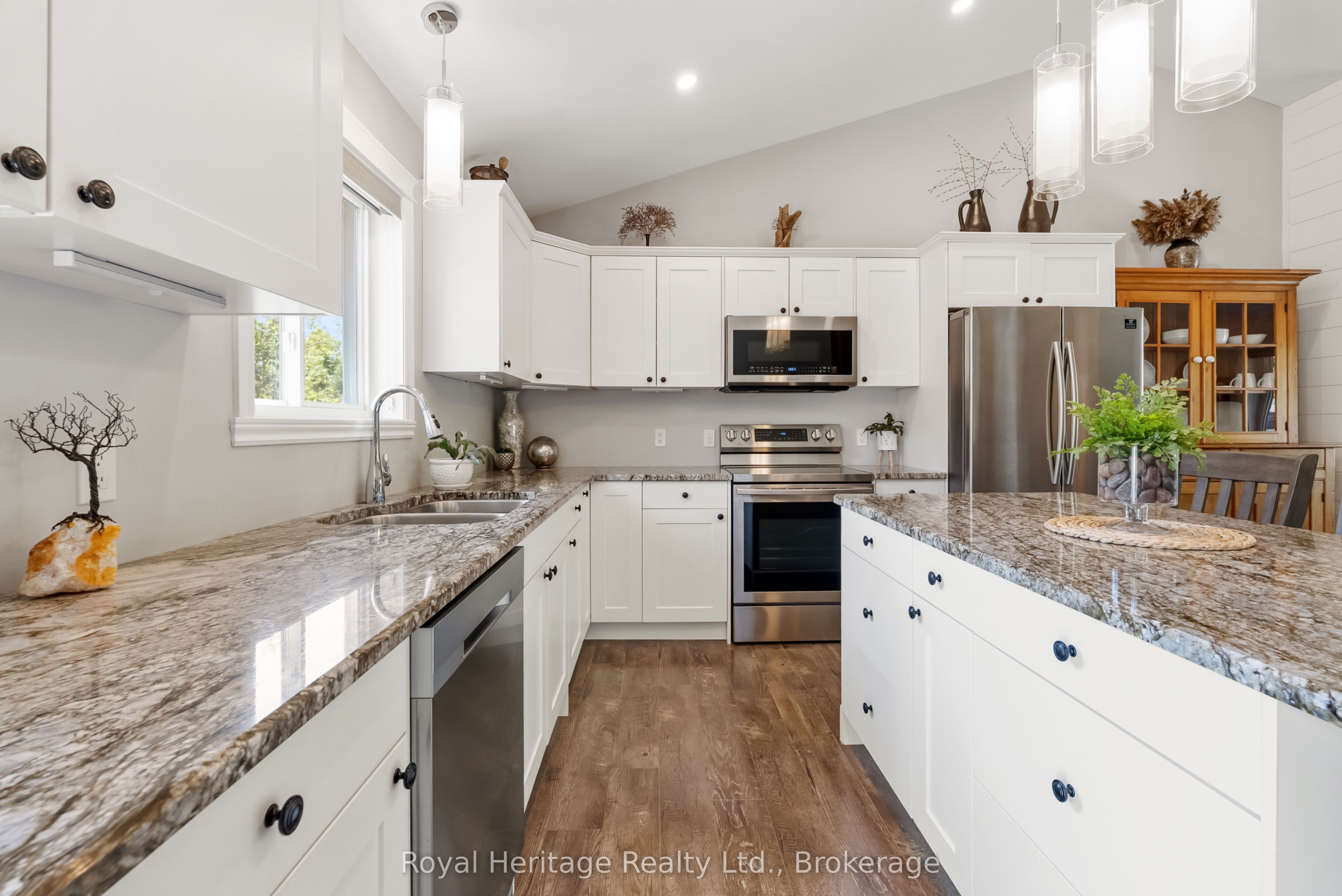 38 Clifford Drive Property Photo 8
