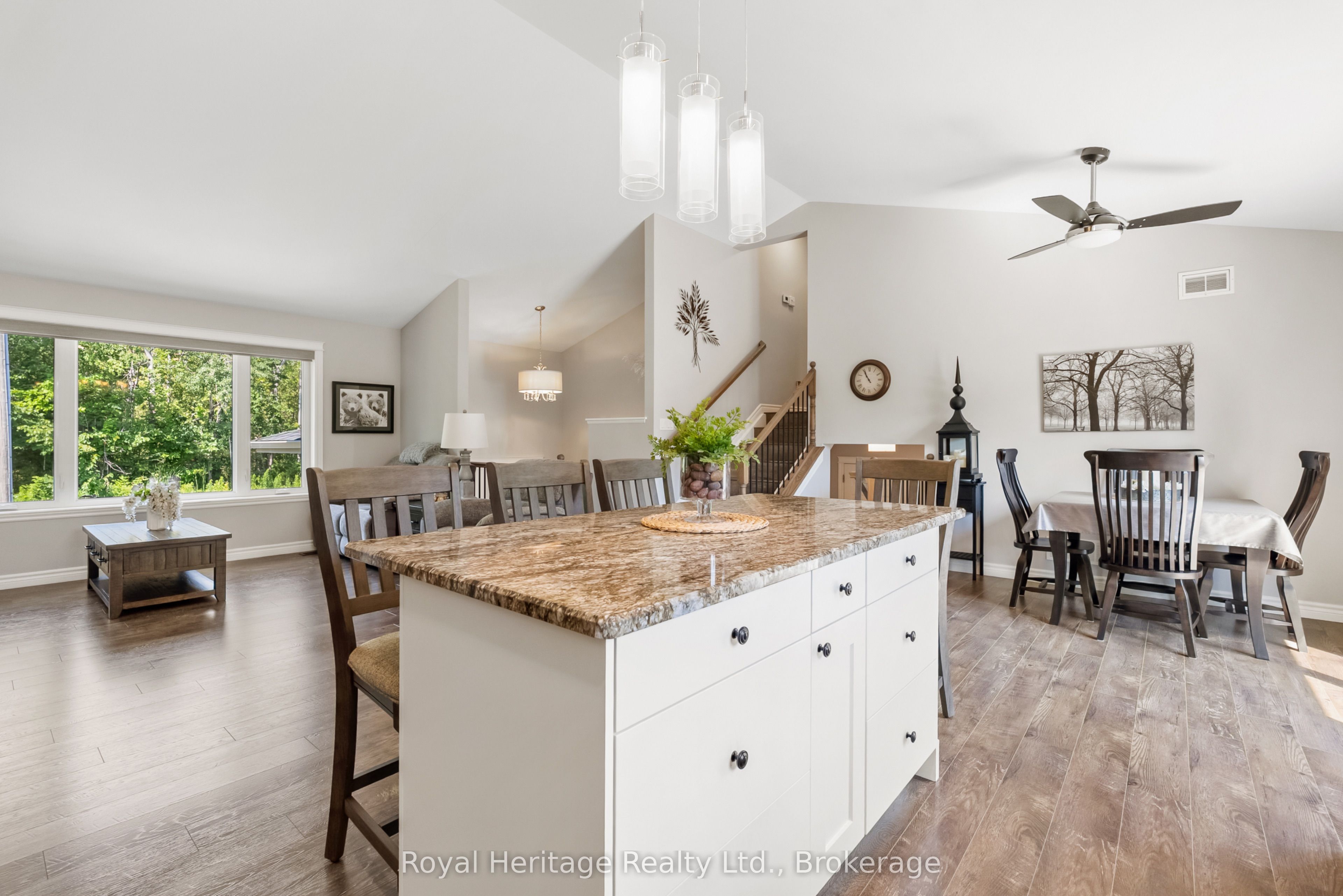 38 Clifford Drive Property Photo 9