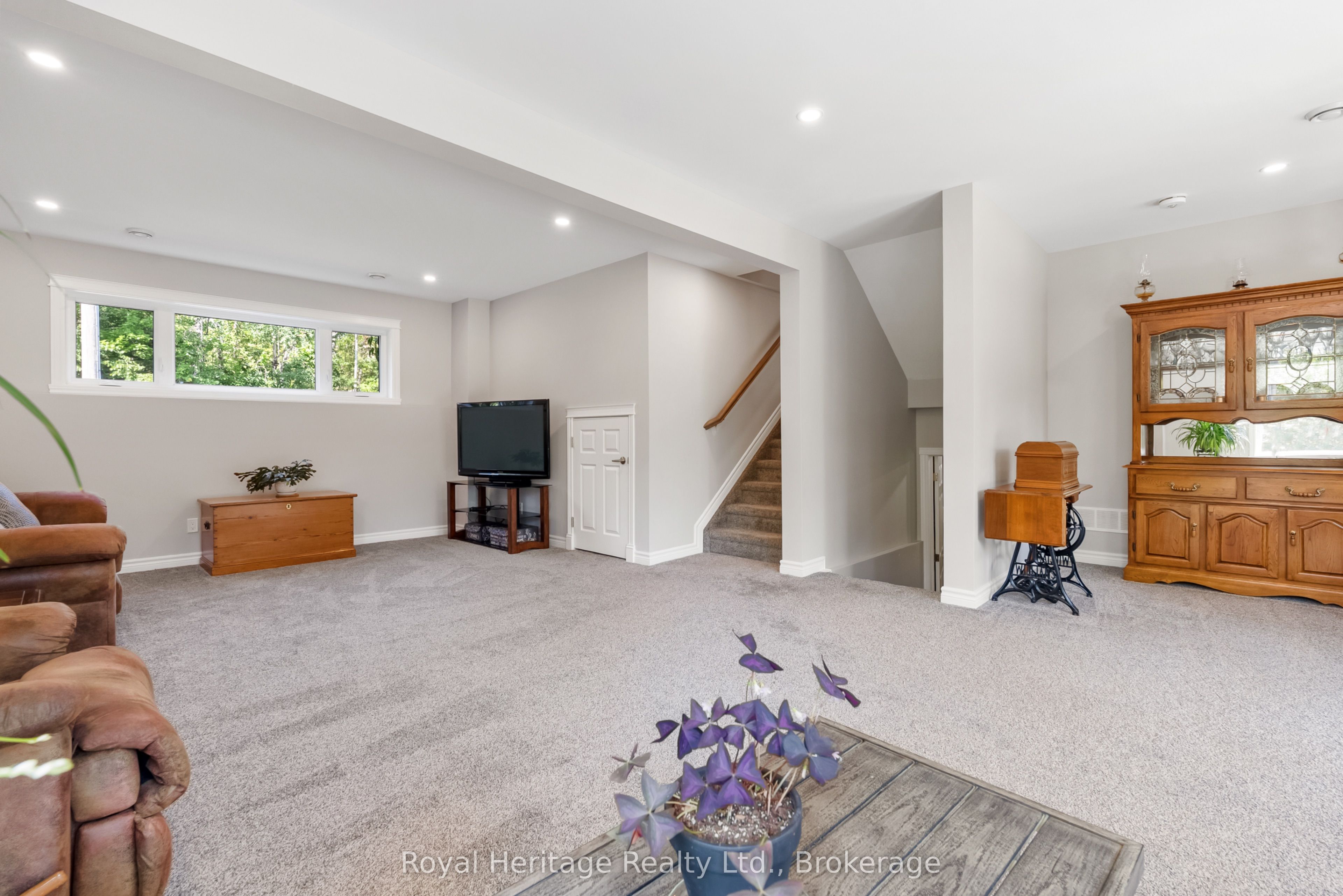 38 Clifford Drive Property Photo 28