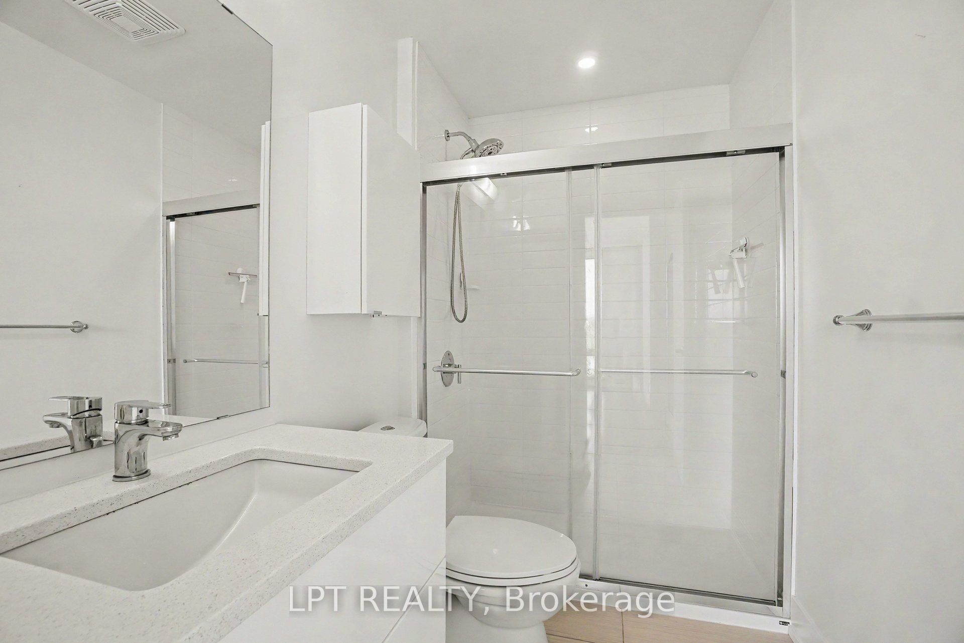 88 Richmond Road 512 Property Photo 17