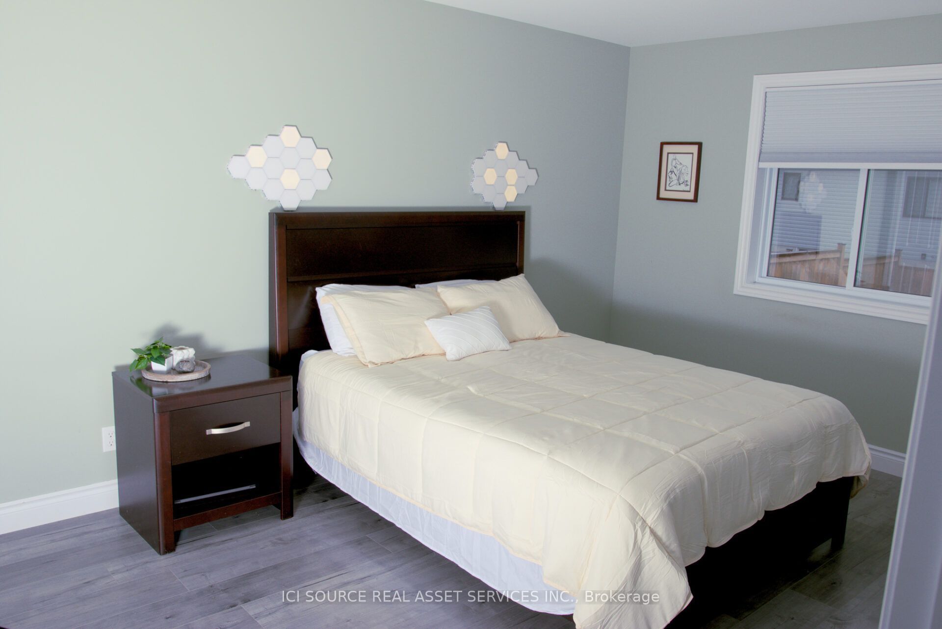 50 Deacon Place Property Photo 8