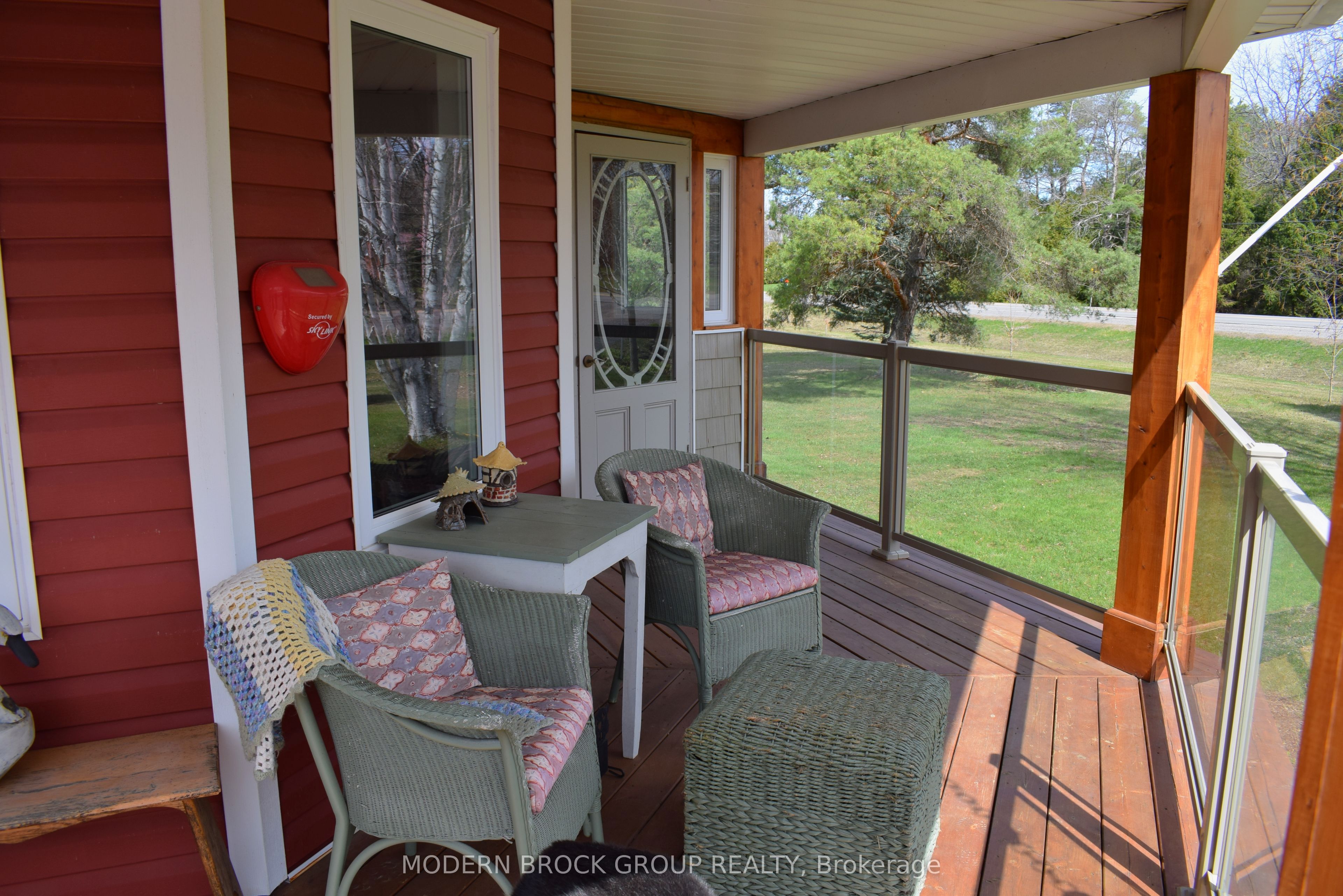8224 County 15 Road Property Photo 4