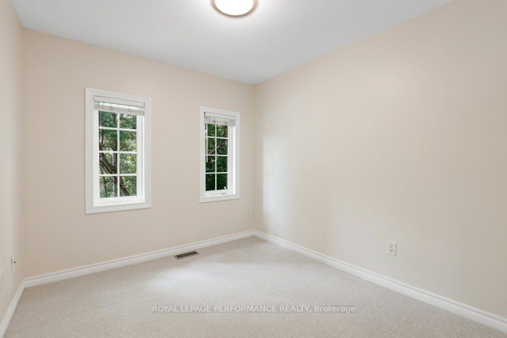 306 Waymark Crescent Property Photo 30