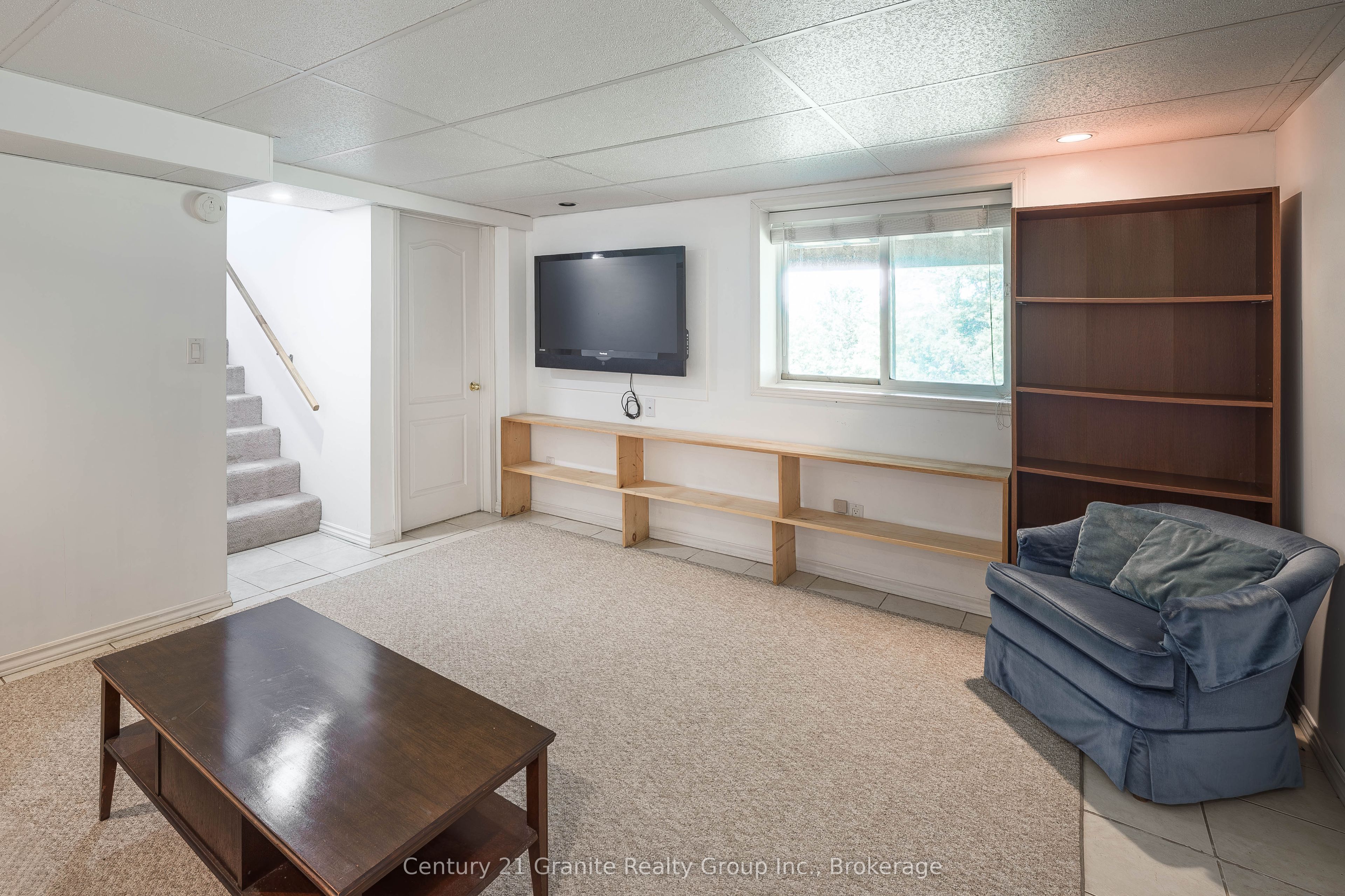 7177 Gelert Road Property Photo 27