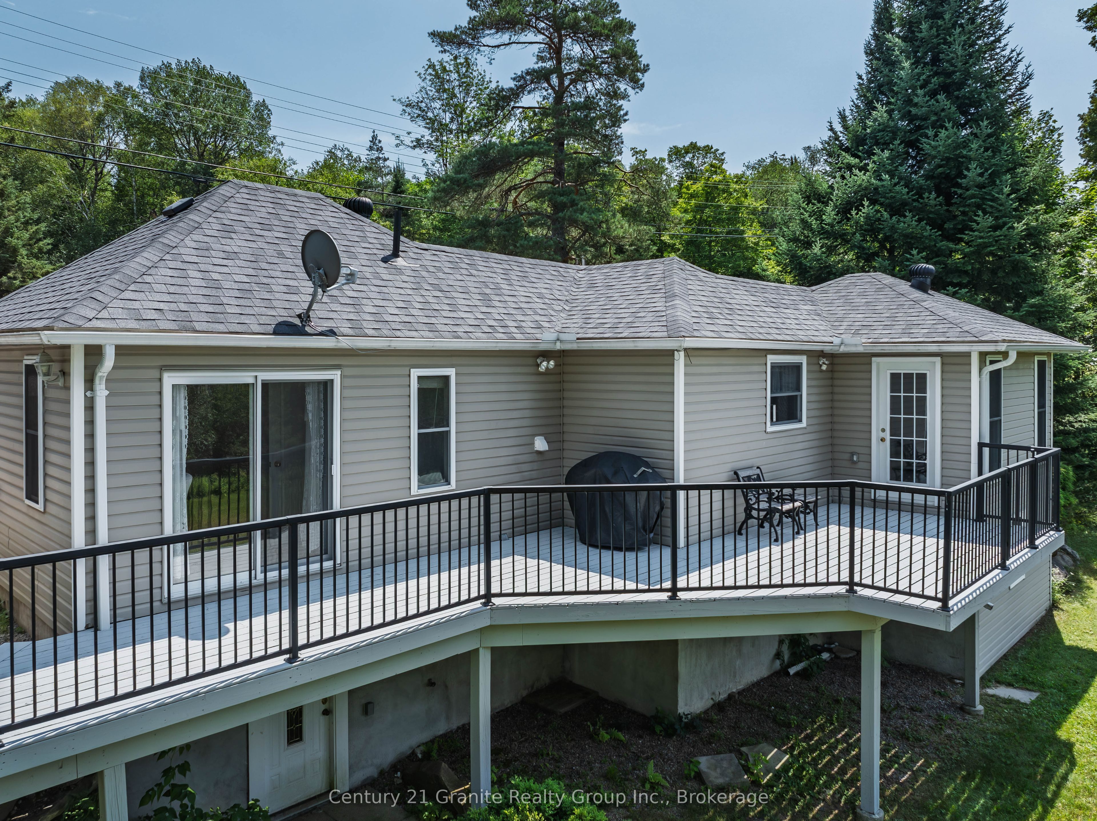 7177 Gelert Road Property Photo 40