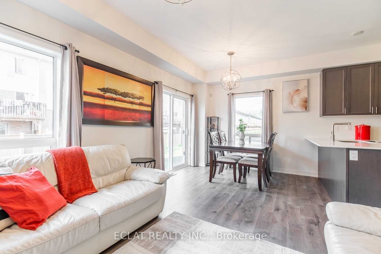 82 Bradbury Road Property Photo 12