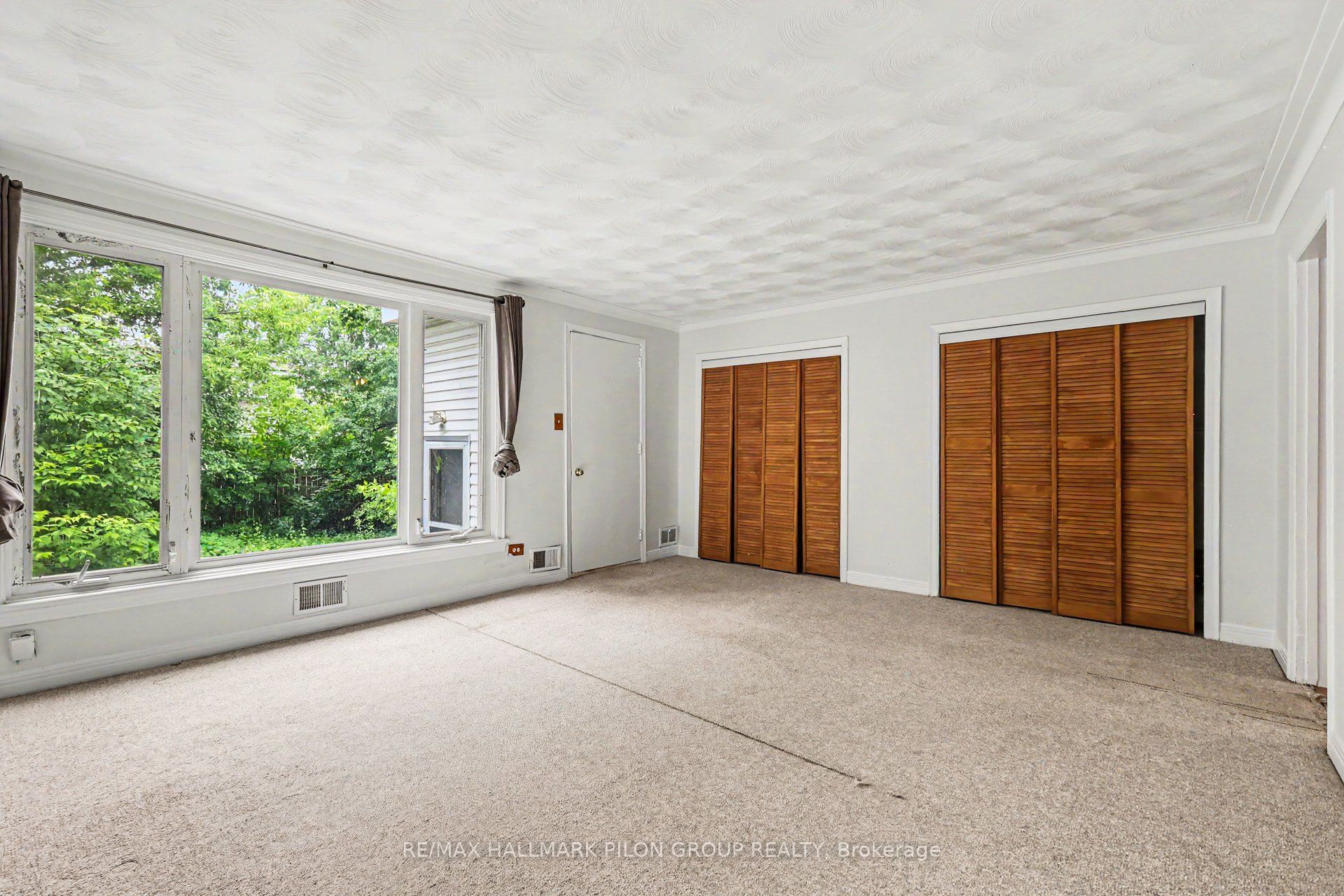528 Guy Street Property Photo 4