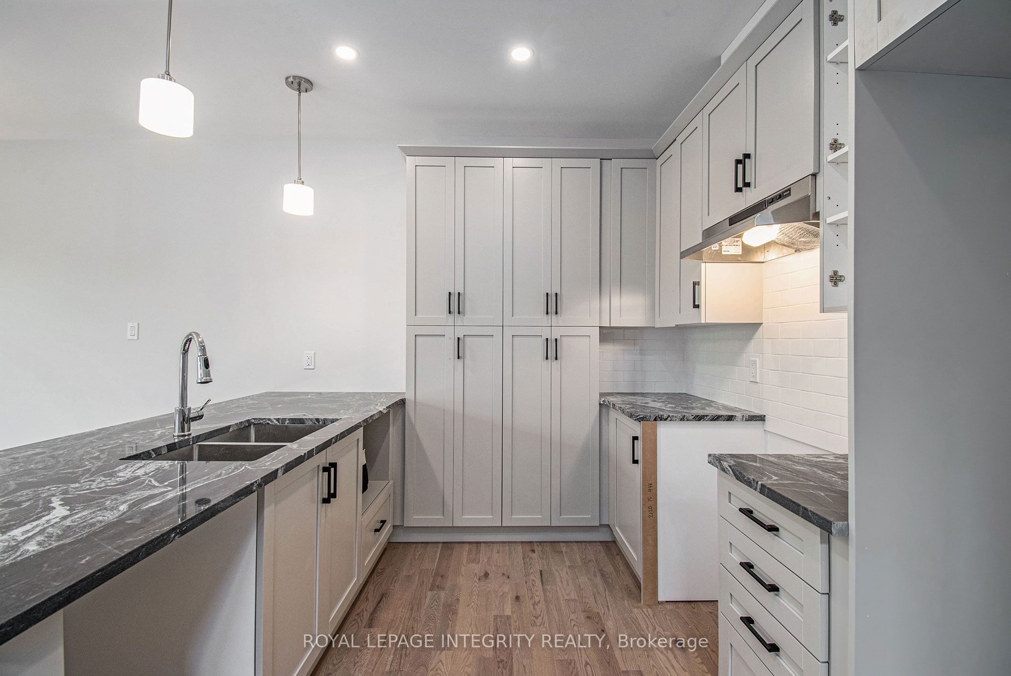 10 Morrall Court Property Photo 6