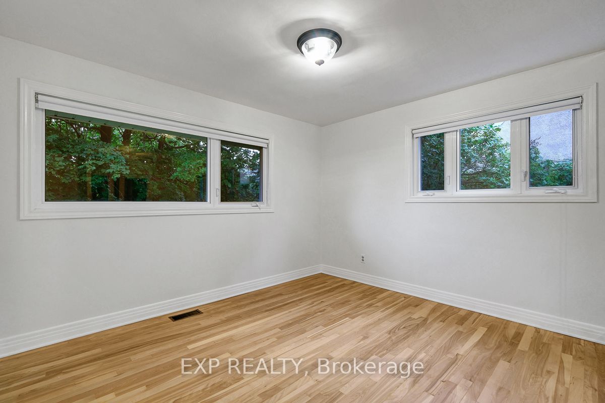 1473 Chomley Crescent Property Photo 25