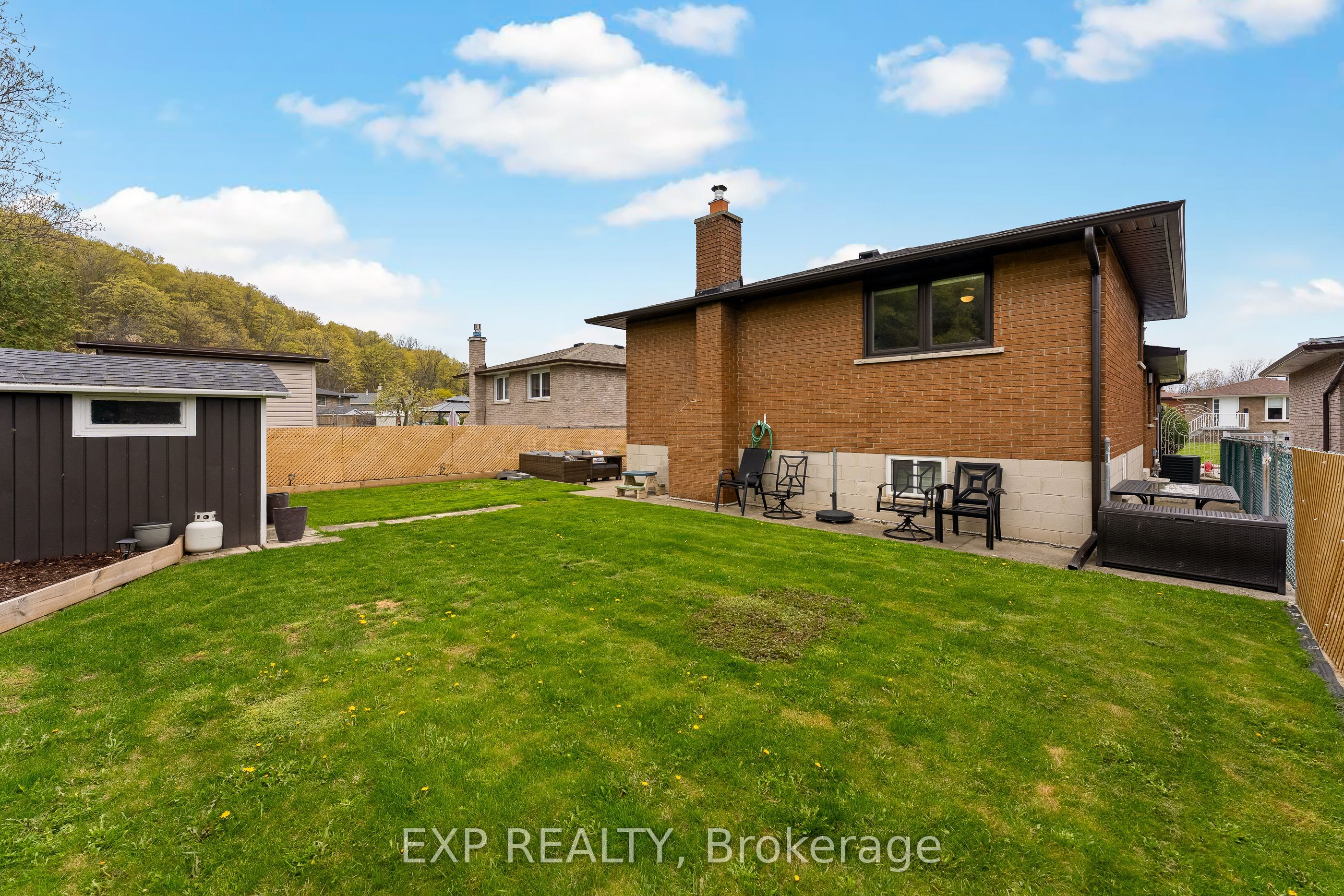 142 Marcella Crescent Property Photo 46