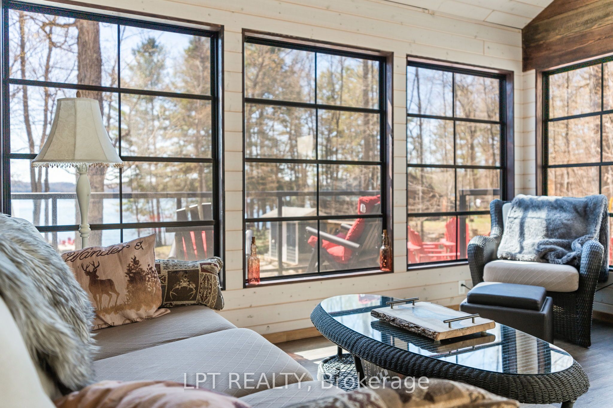 1369 Hipkiss Drive Property Photo 10