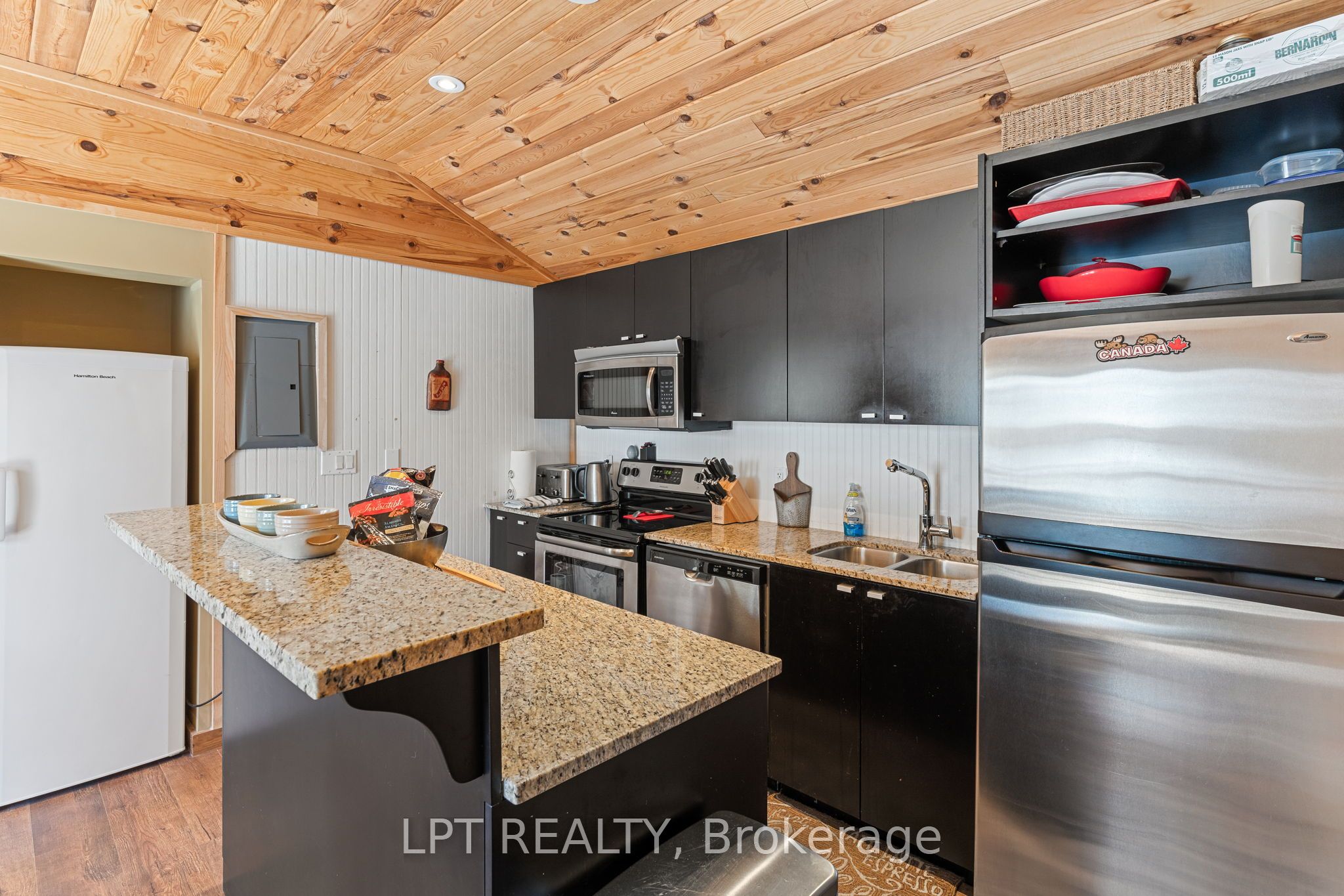 1369 Hipkiss Drive Property Photo 21