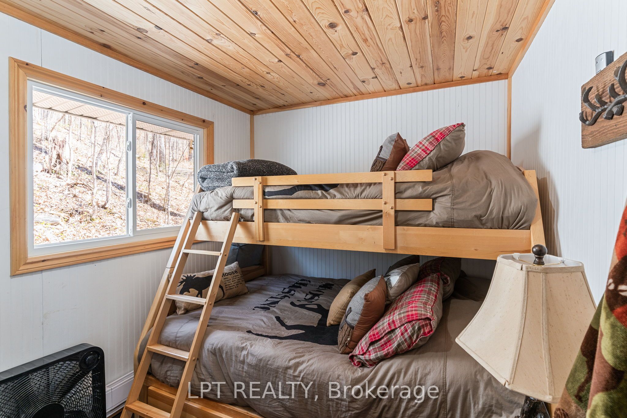 1369 Hipkiss Drive Property Photo 24