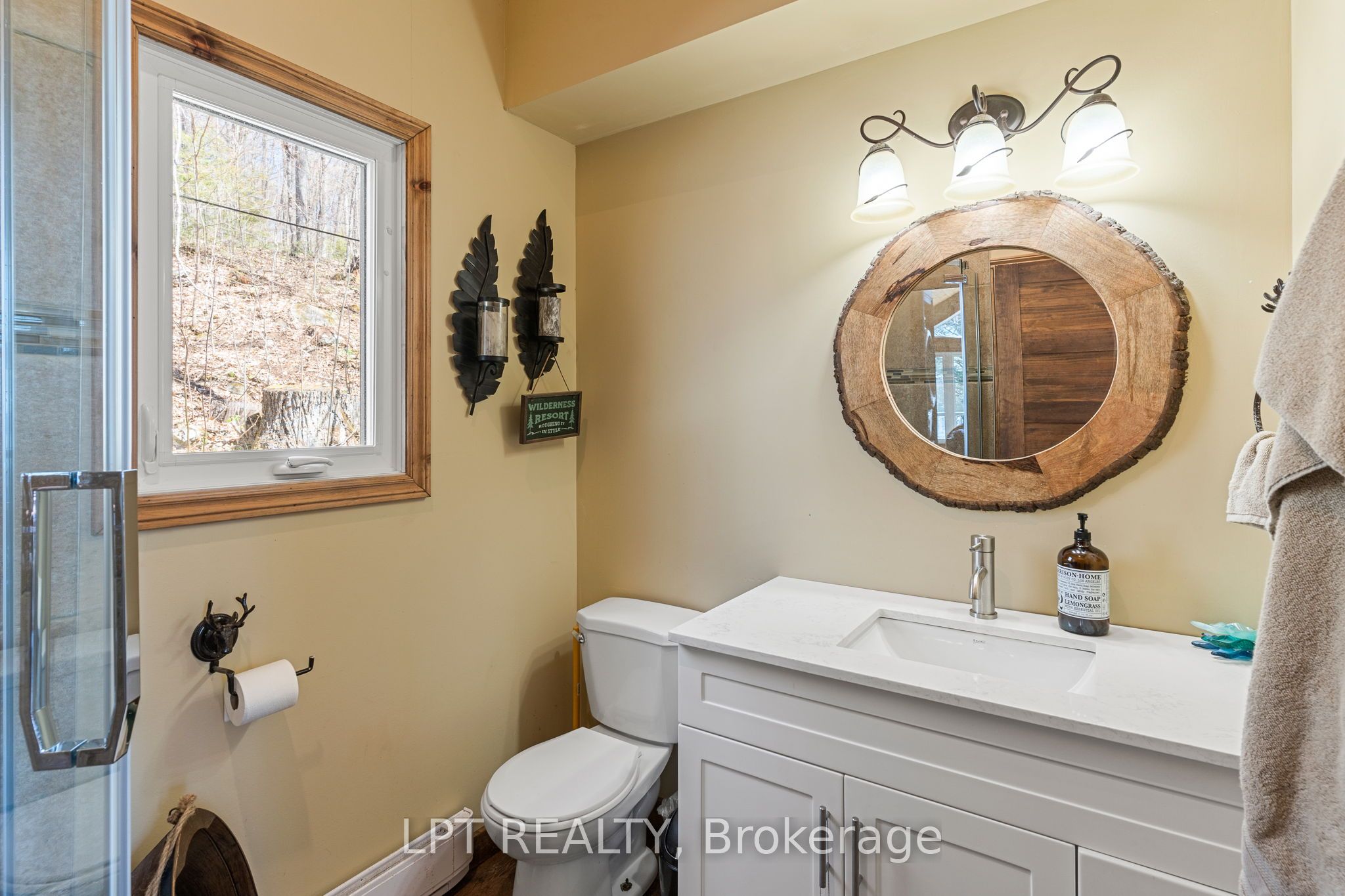 1369 Hipkiss Drive Property Photo 25