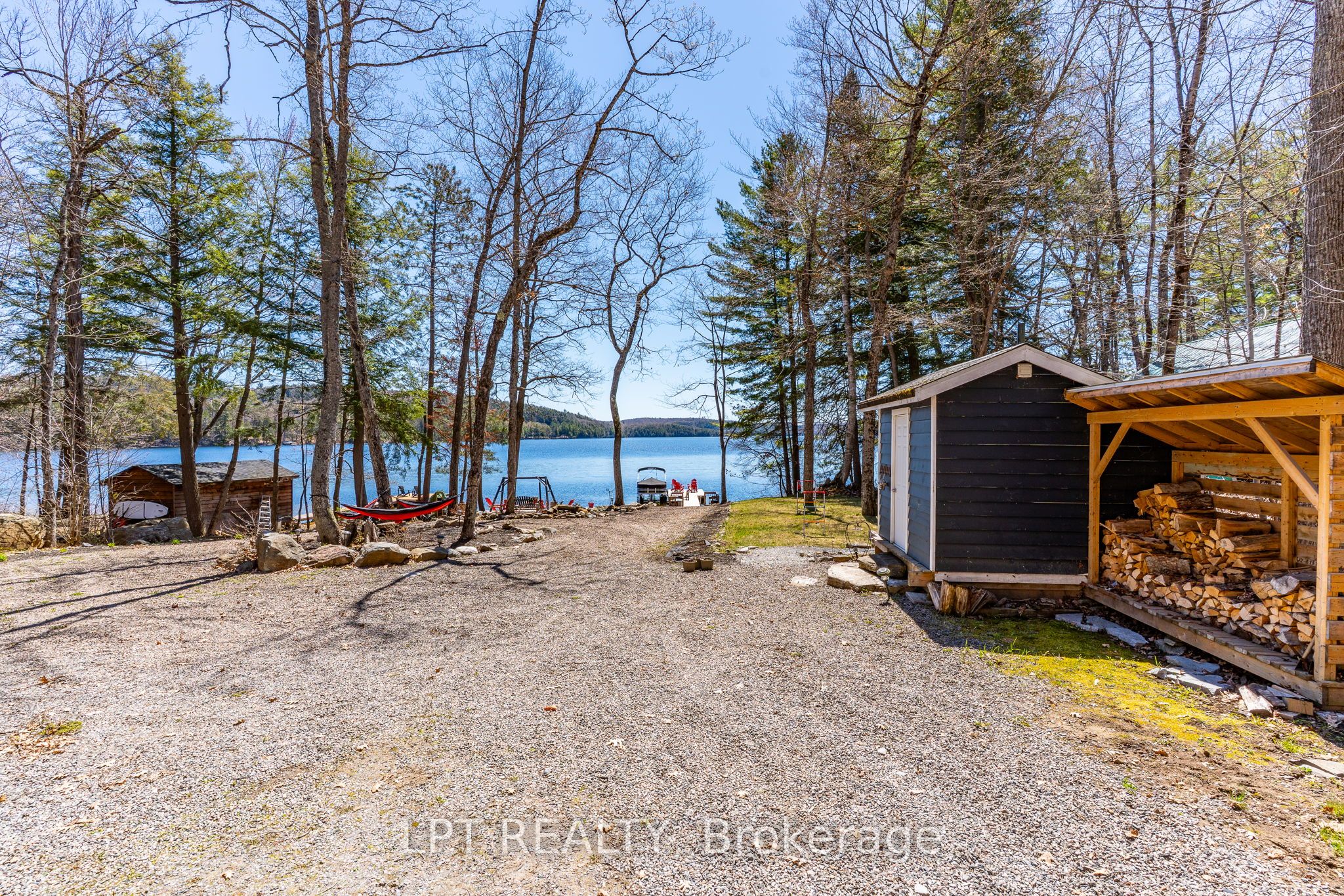 1369 Hipkiss Drive Property Photo 32