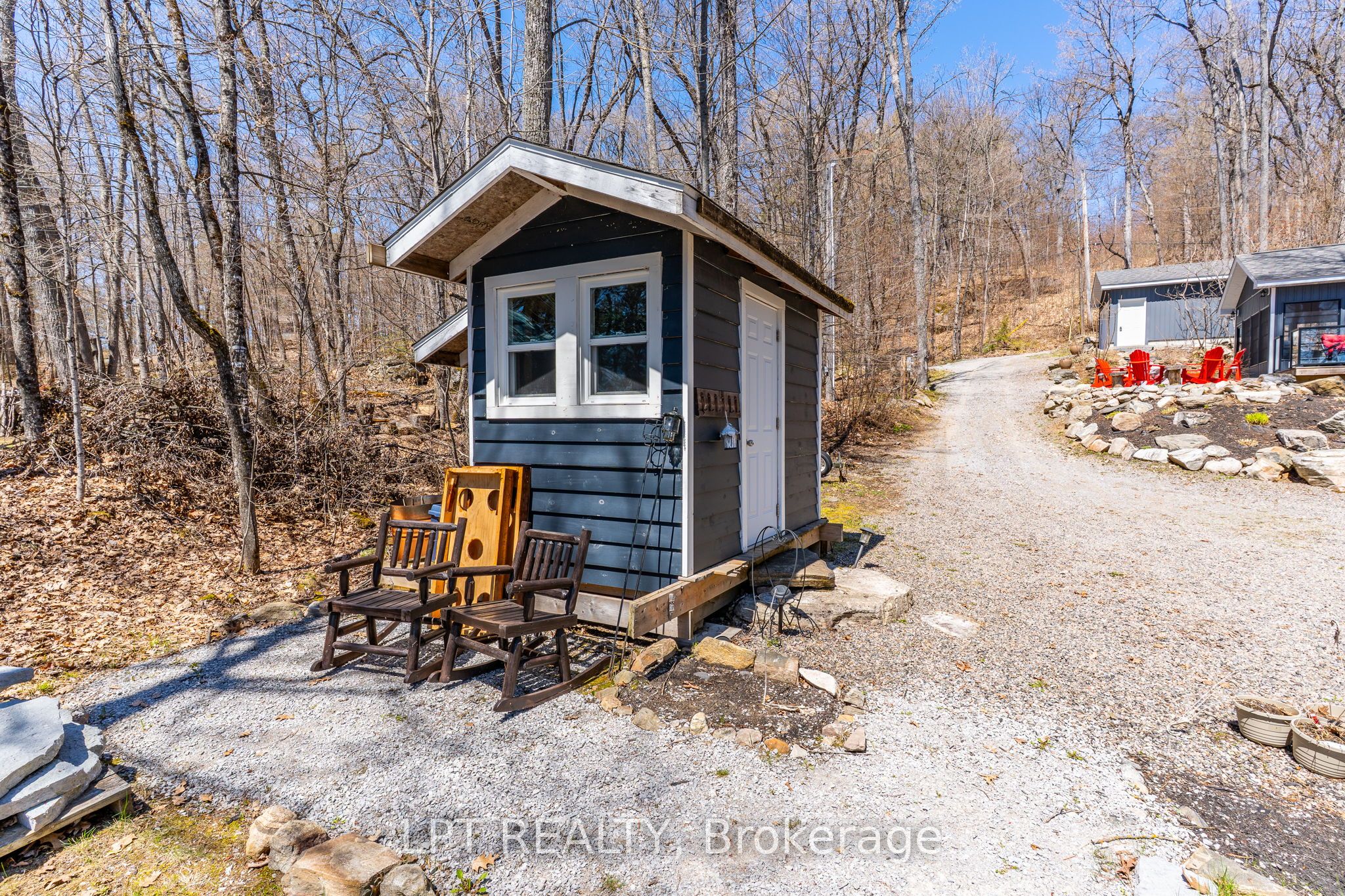 1369 Hipkiss Drive Property Photo 34