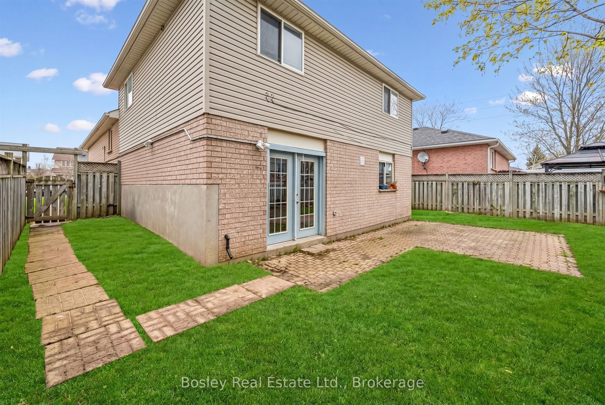 4 Hayward Crescent Property Photo 25