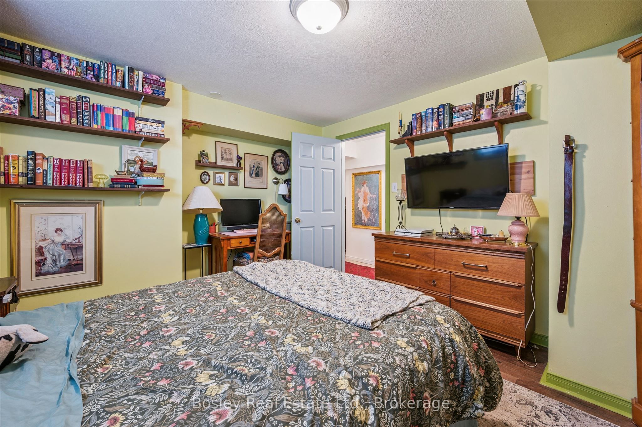 4 Hayward Crescent Property Photo 39