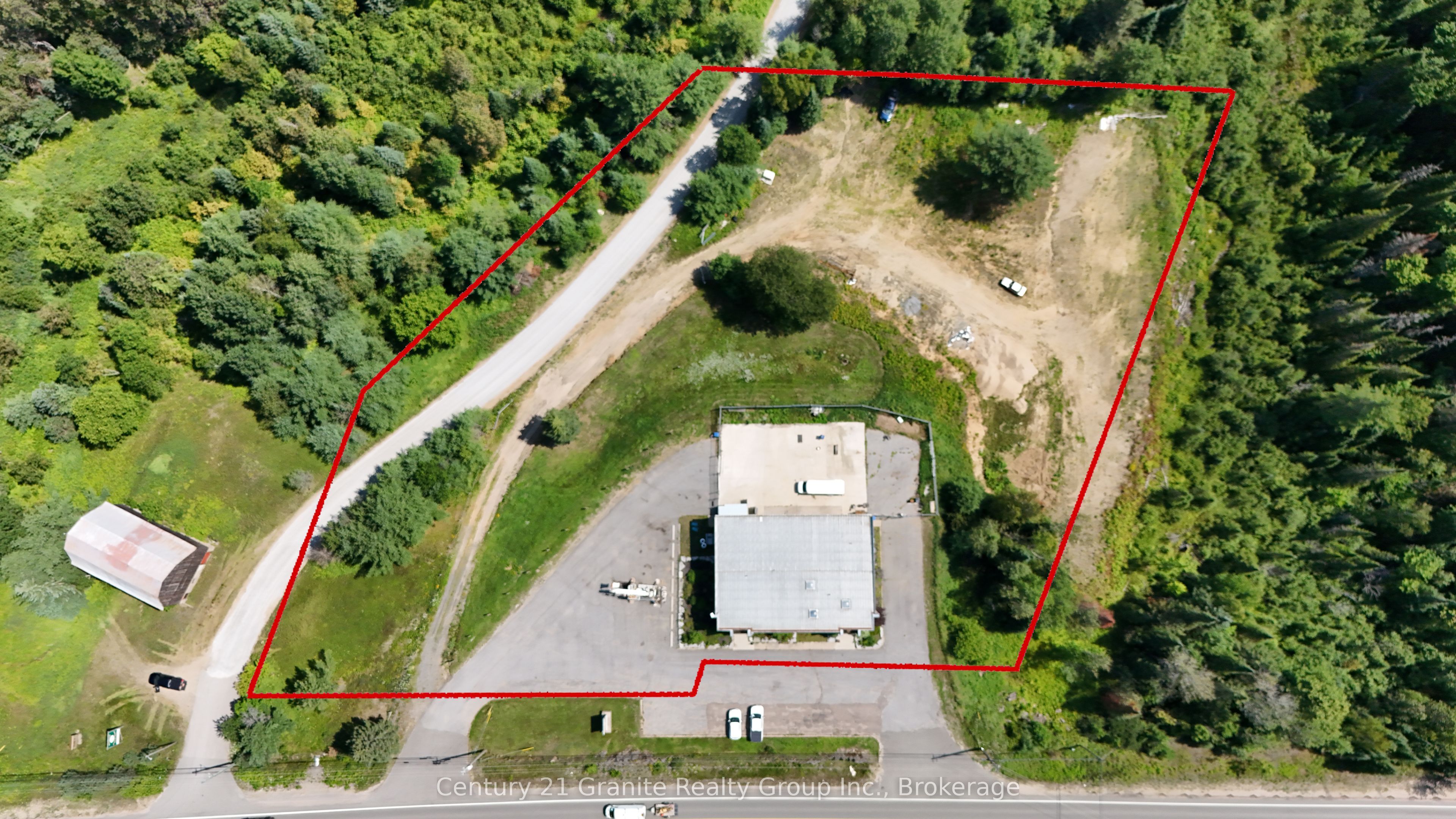 27578 Highway 62 S Property Photo 3