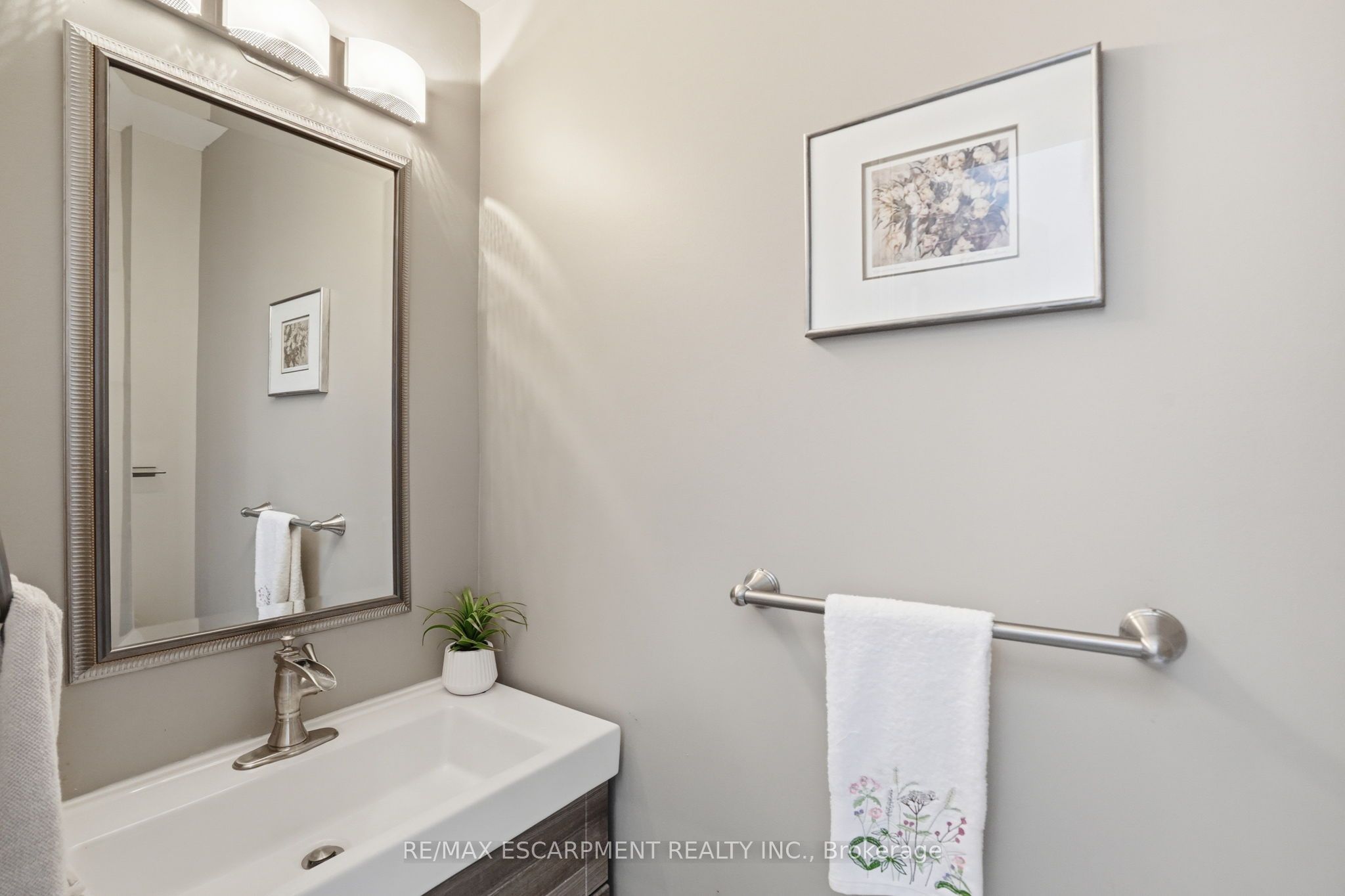 819 Upper Paradise Road 9 Property Photo 23