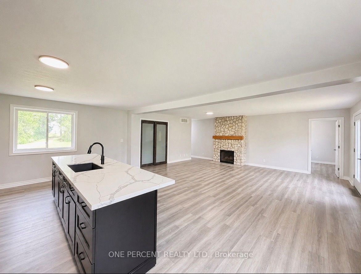 145269 Southgate Rd 14 Property Photo 11