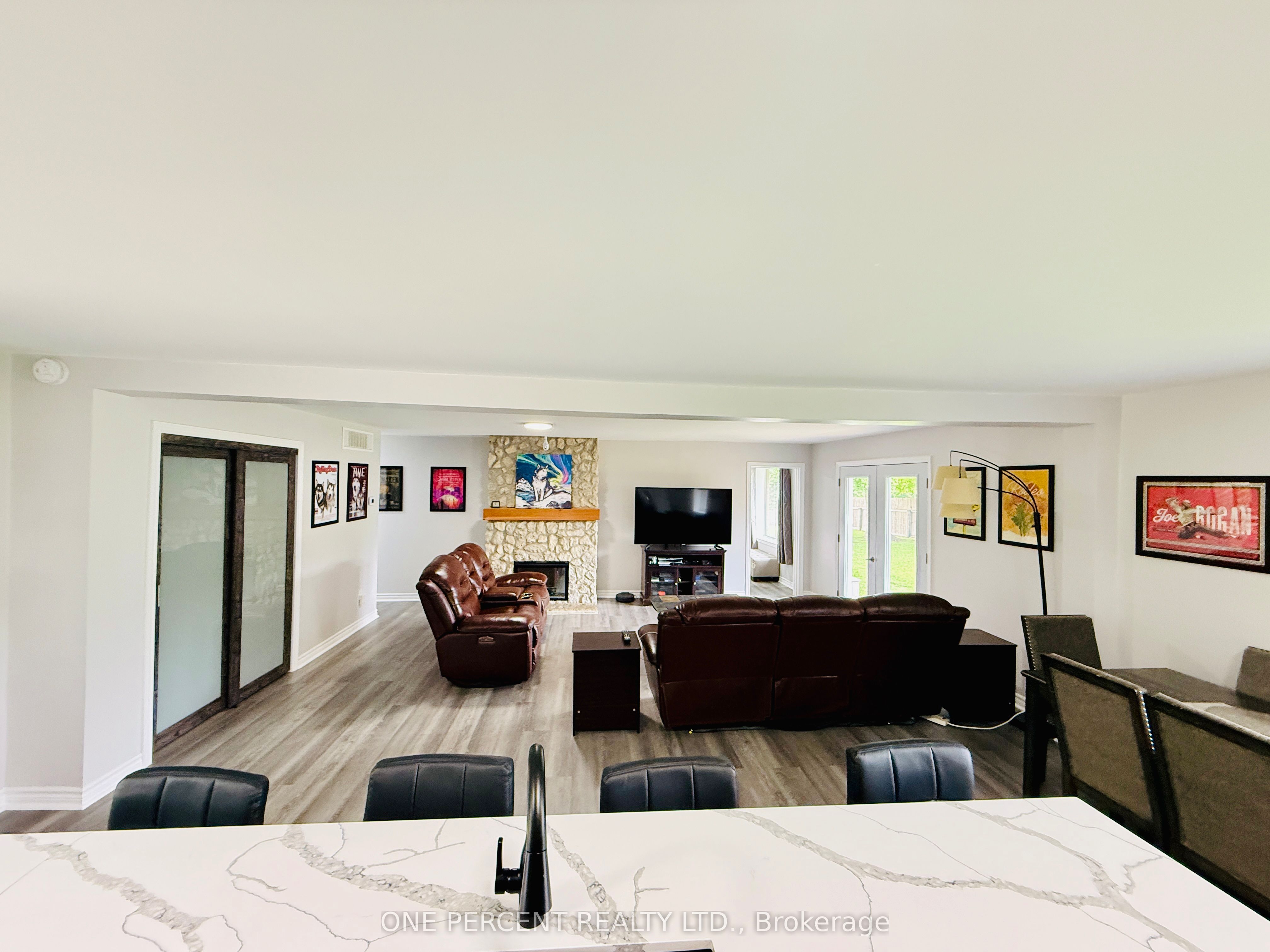 145269 Southgate Rd 14 Property Photo 15