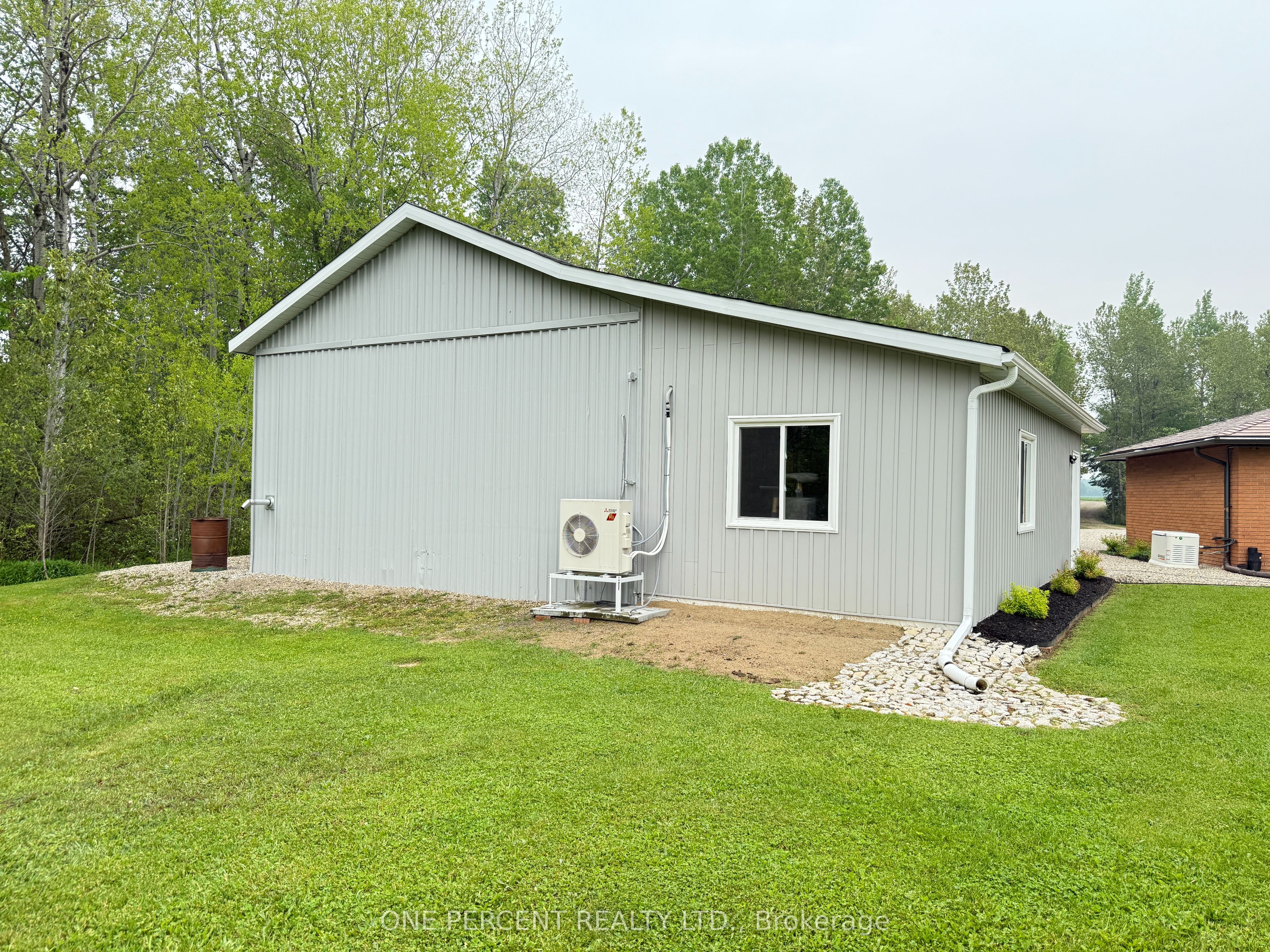 145269 Southgate Rd 14 Property Photo 34
