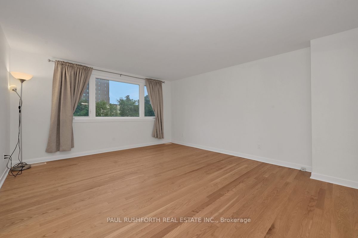 68 Mulvagh Avenue Property Photo 6