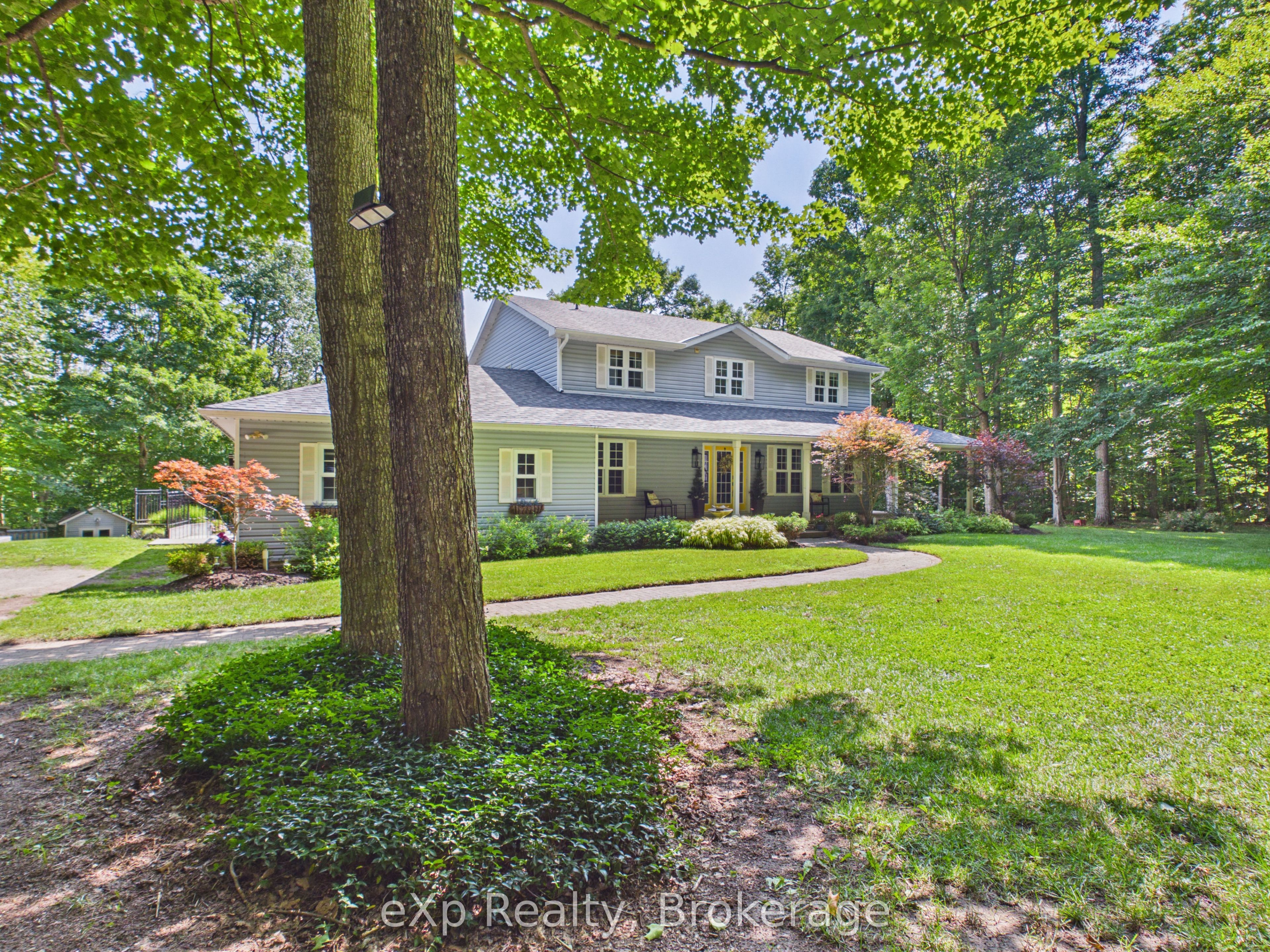 20 Highland Crescent Property Photo 3