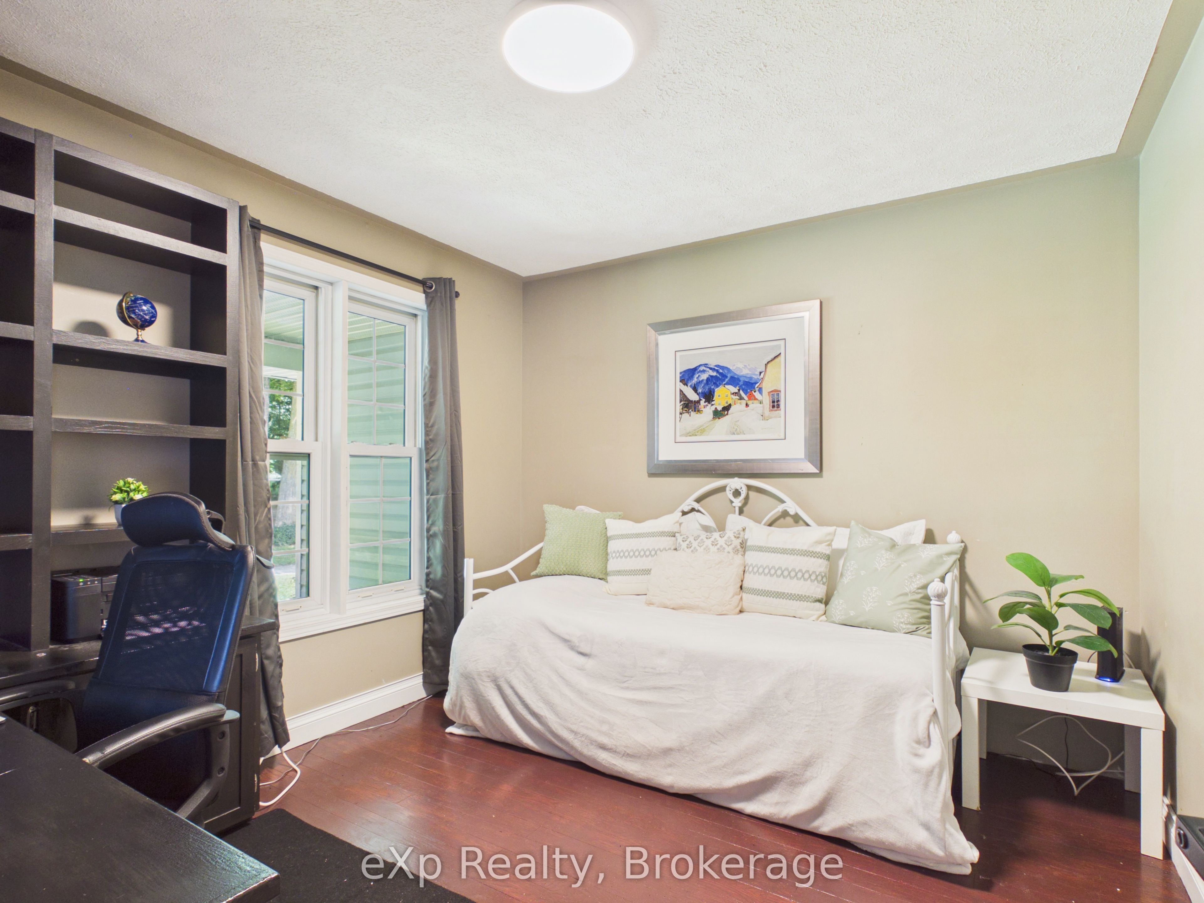 20 Highland Crescent Property Photo 16