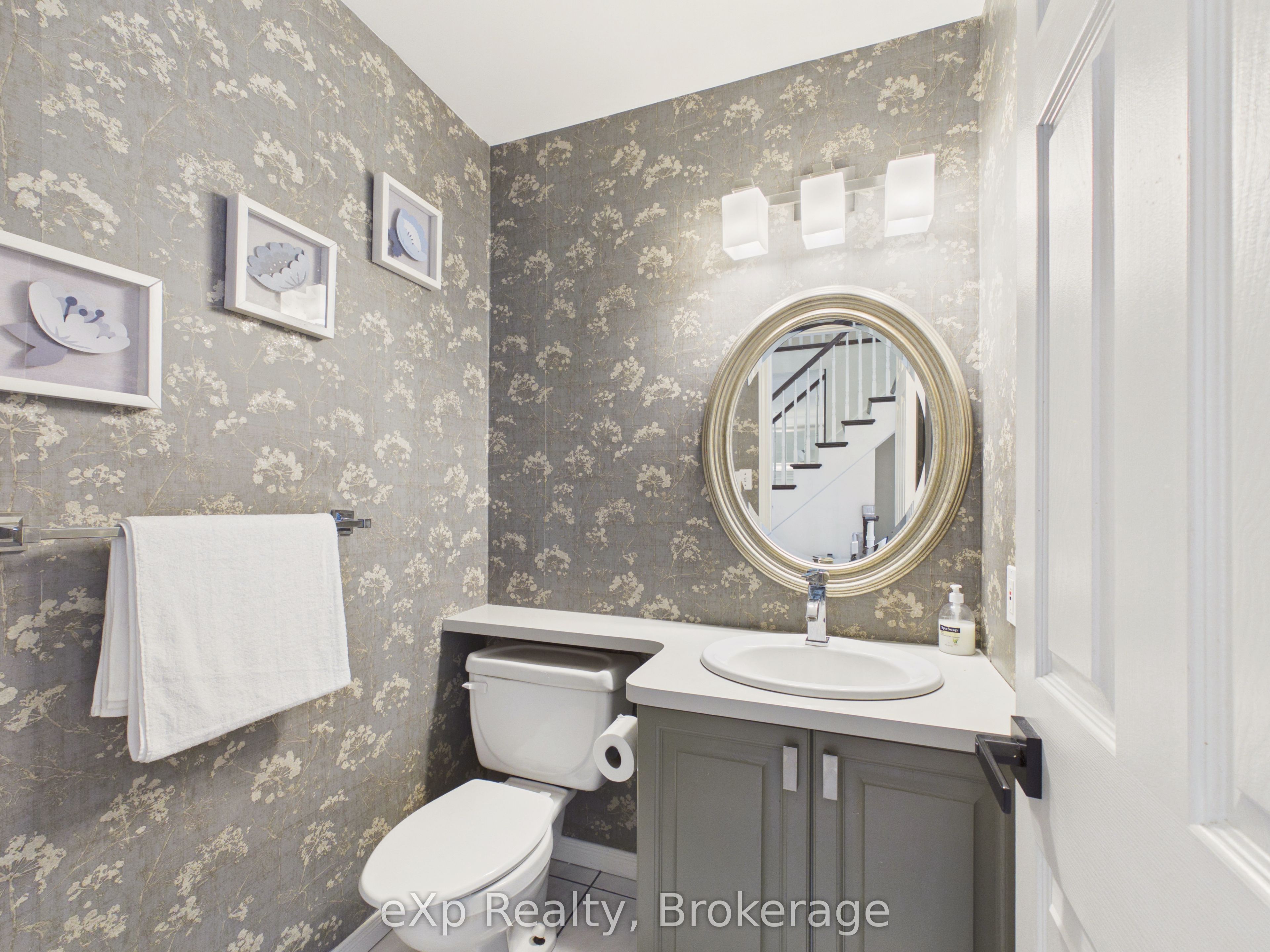 20 Highland Crescent Property Photo 17