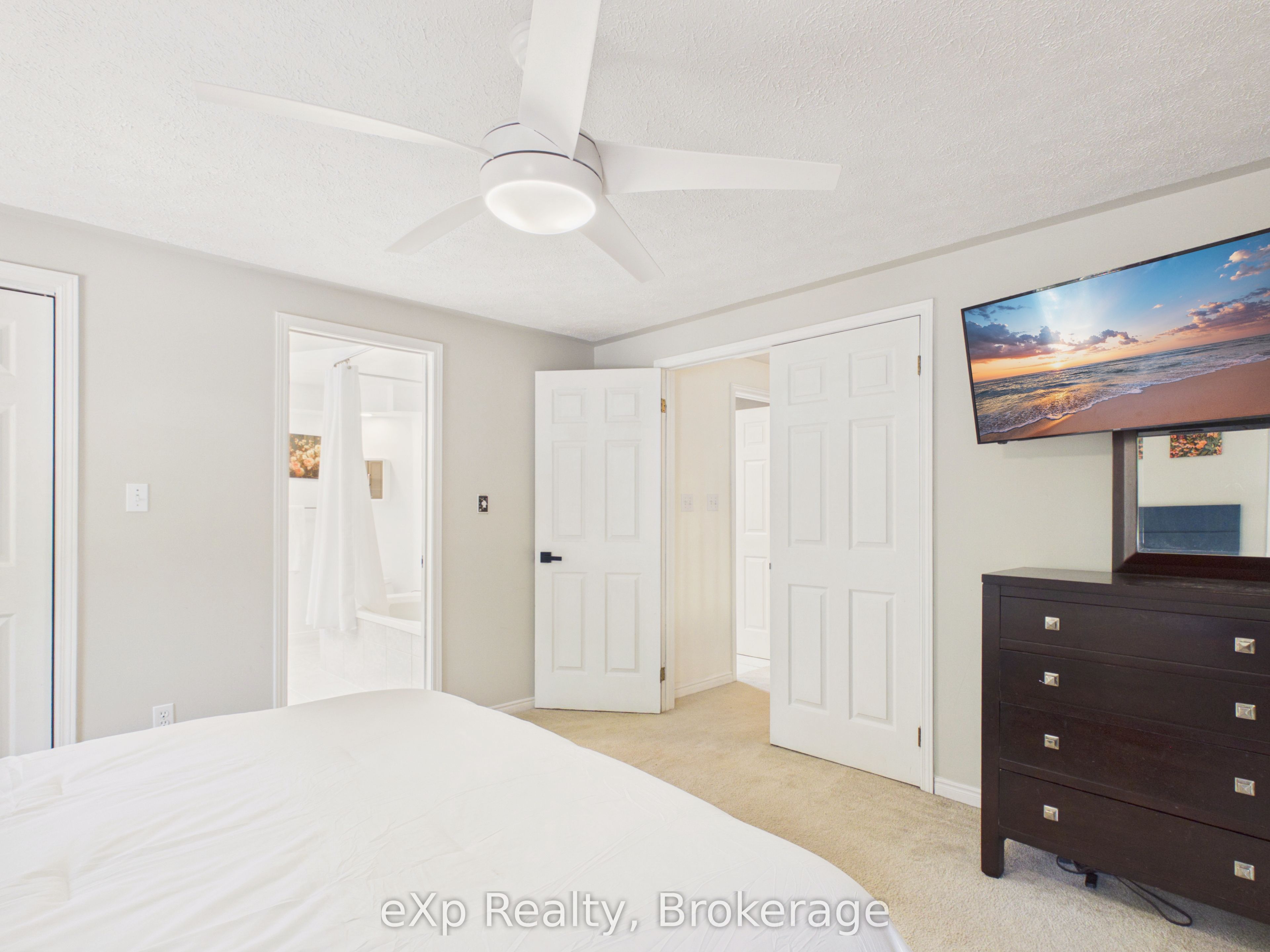 20 Highland Crescent Property Photo 19