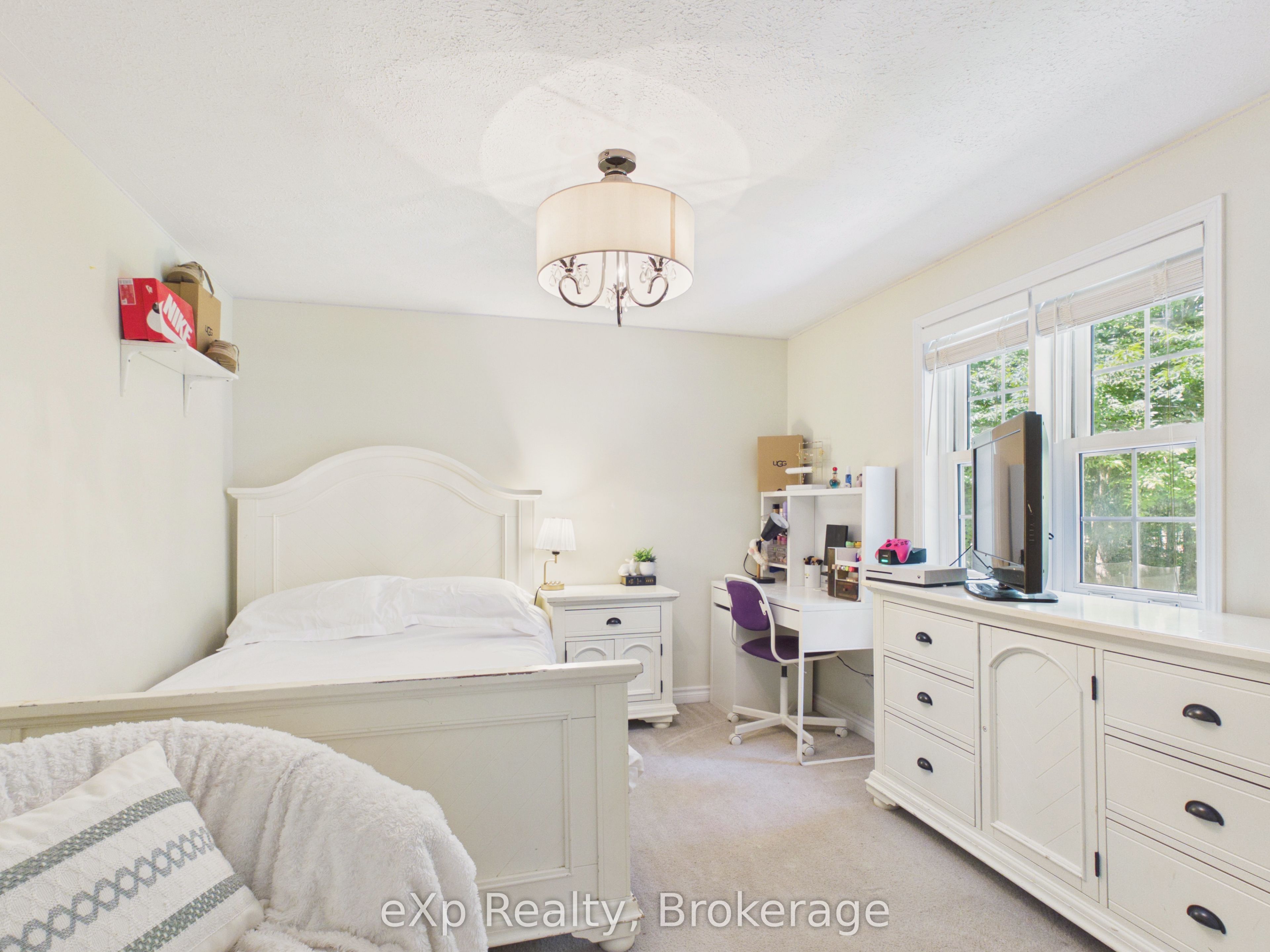 20 Highland Crescent Property Photo 23