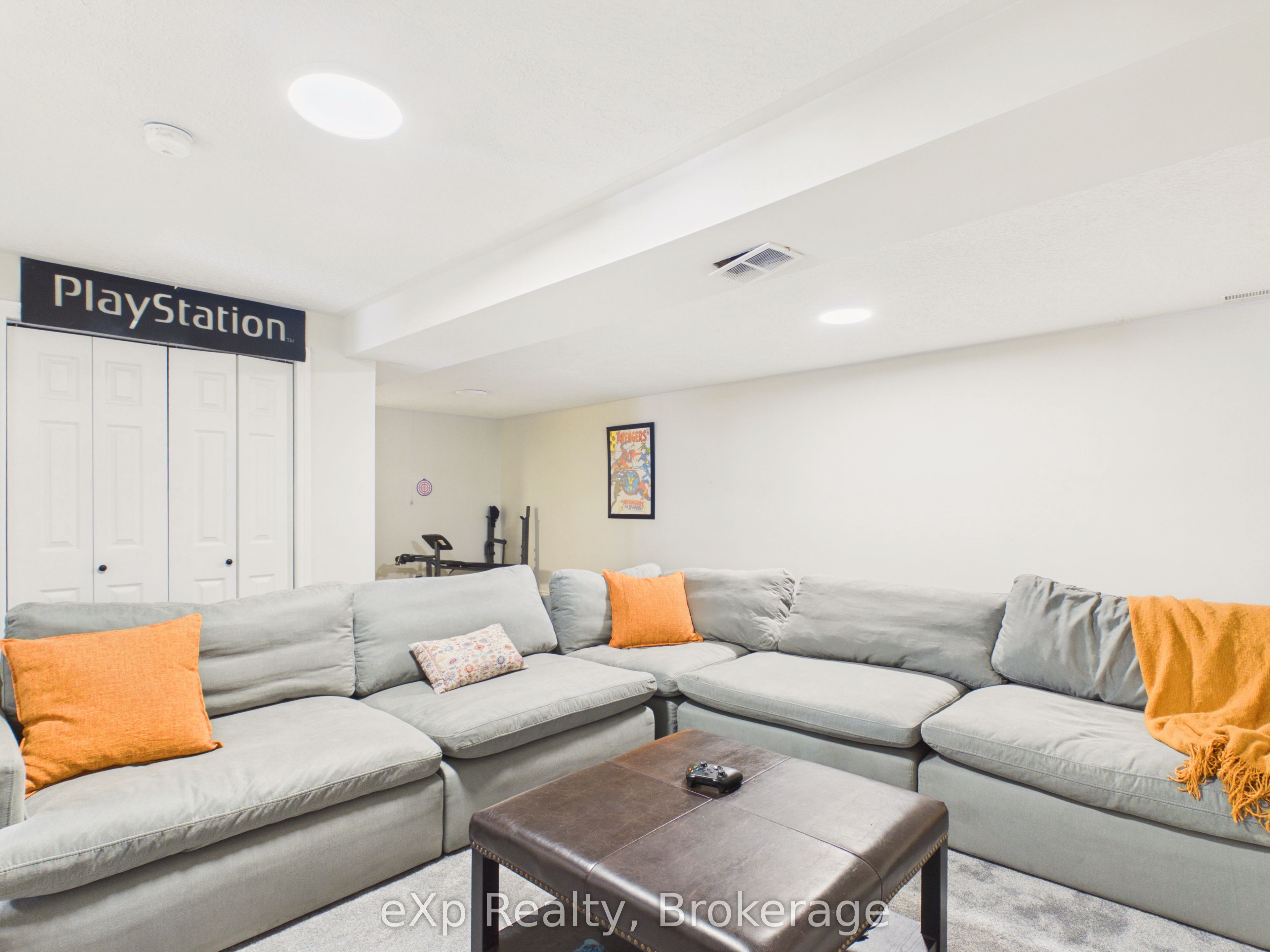 20 Highland Crescent Property Photo 29