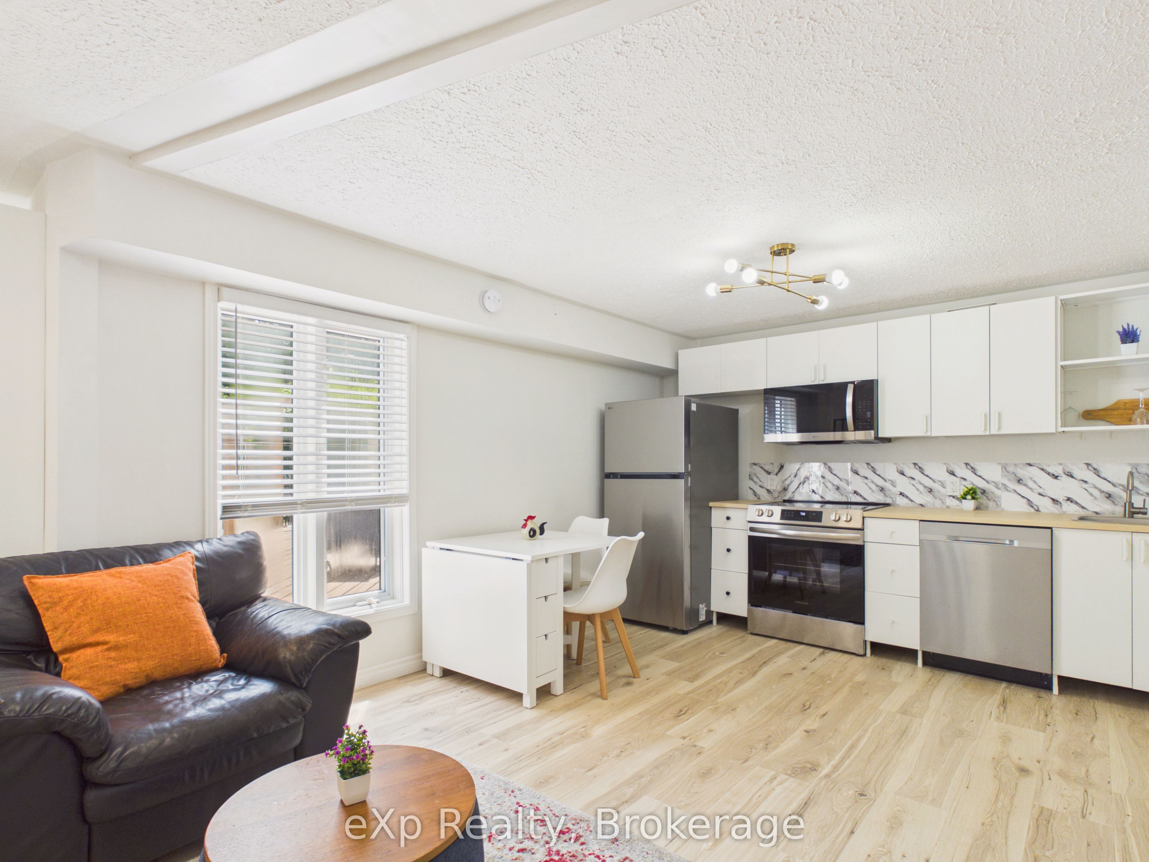 20 Highland Crescent Property Photo 31
